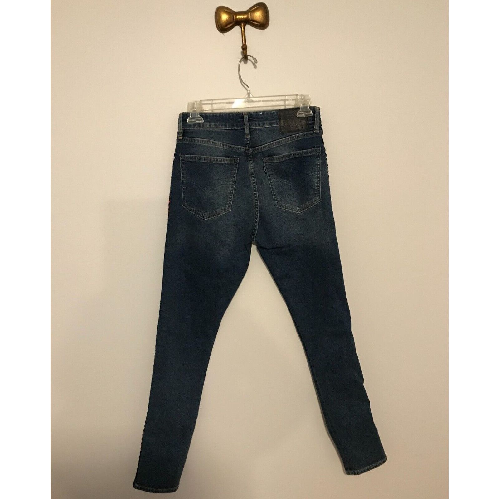 Levi's Anthropologie Levi's 721 High-Rise Skinny Embroidered Jeans Size 28" / US 6 / IT 42 - 2 Thumbnail