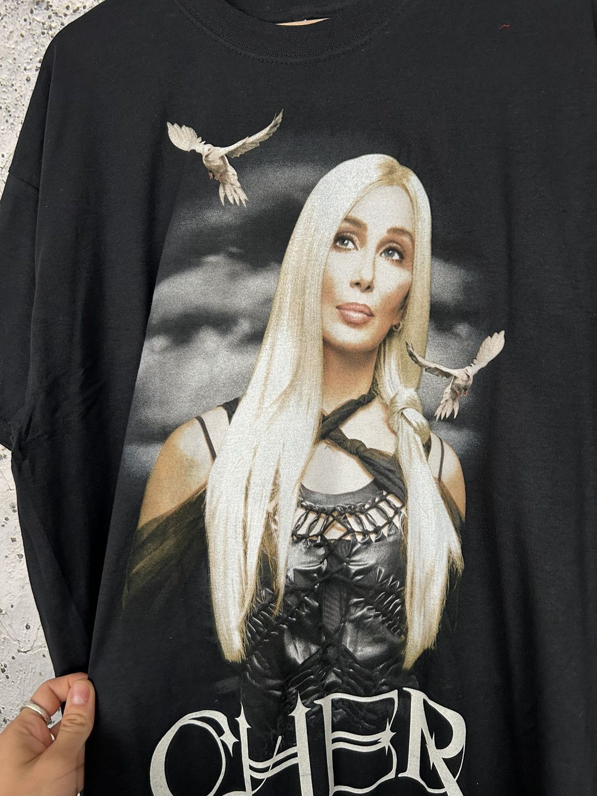 Band Tees Vintage Cher 2004 The Farewell Tour Rock Band Tee Rare Art Size US XL / EU 56 / 4 - 4 Thumbnail