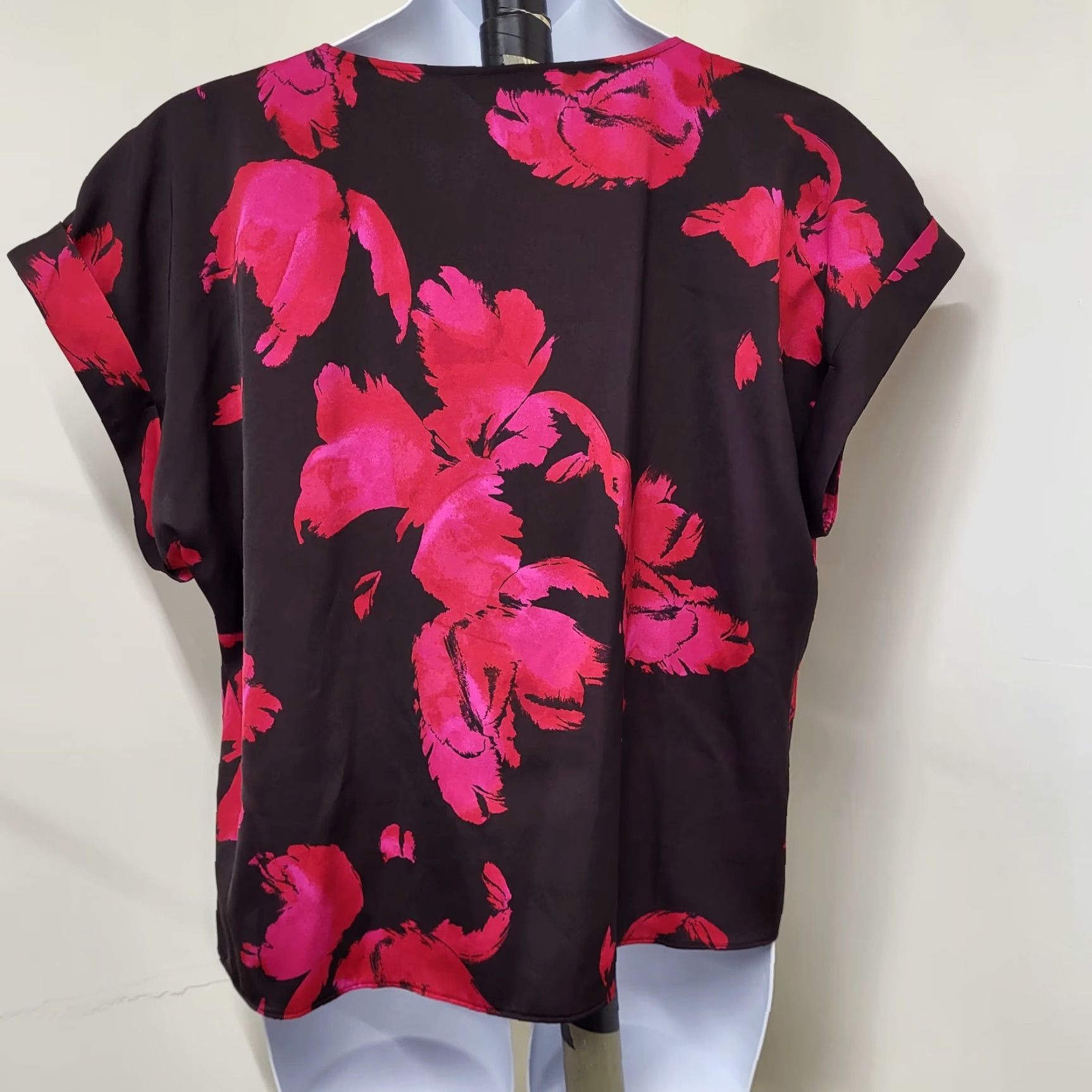 Nine West Nine West Blouse Women's XXL Red Silky Floral Top Classy Professional Bangkok? Size XXL / US 16-18 / IT 52-54 - 4 Thumbnail