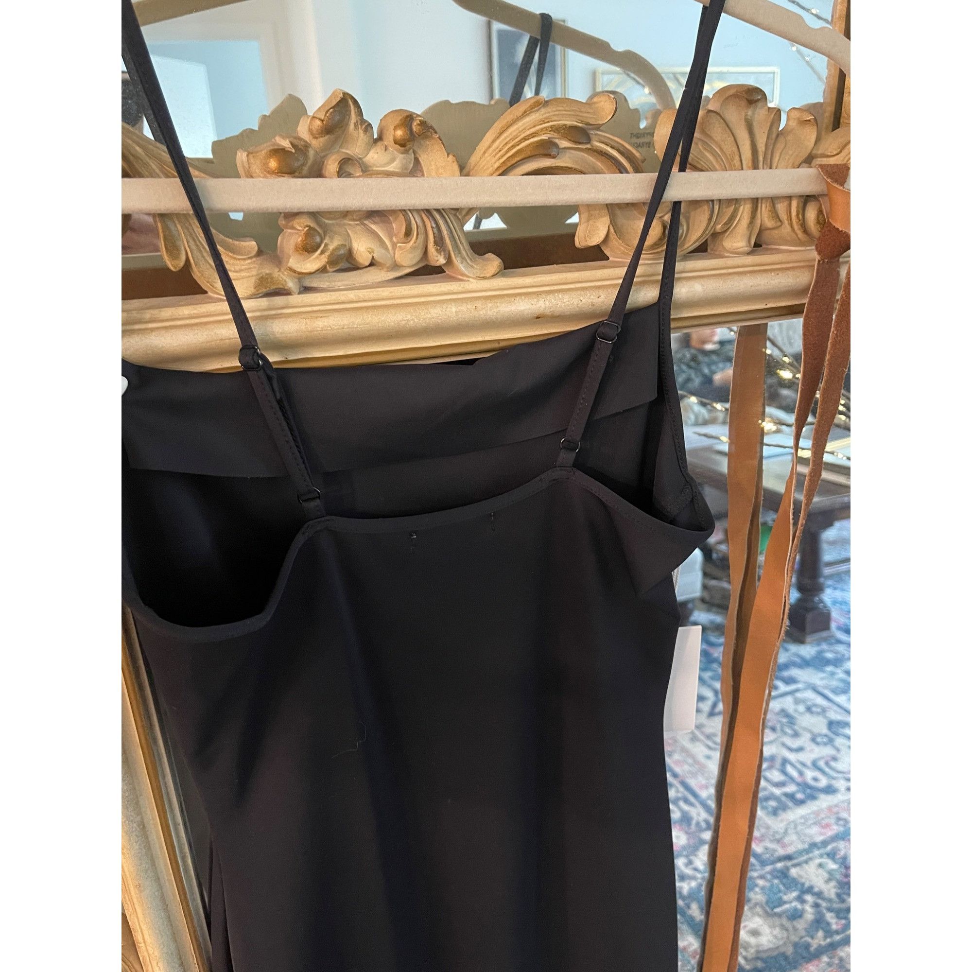 Good American Good American Midi scuba Spaghetti Strap Sz XS Size XS / US 0-2 / IT 36-38 - 2 Thumbnail