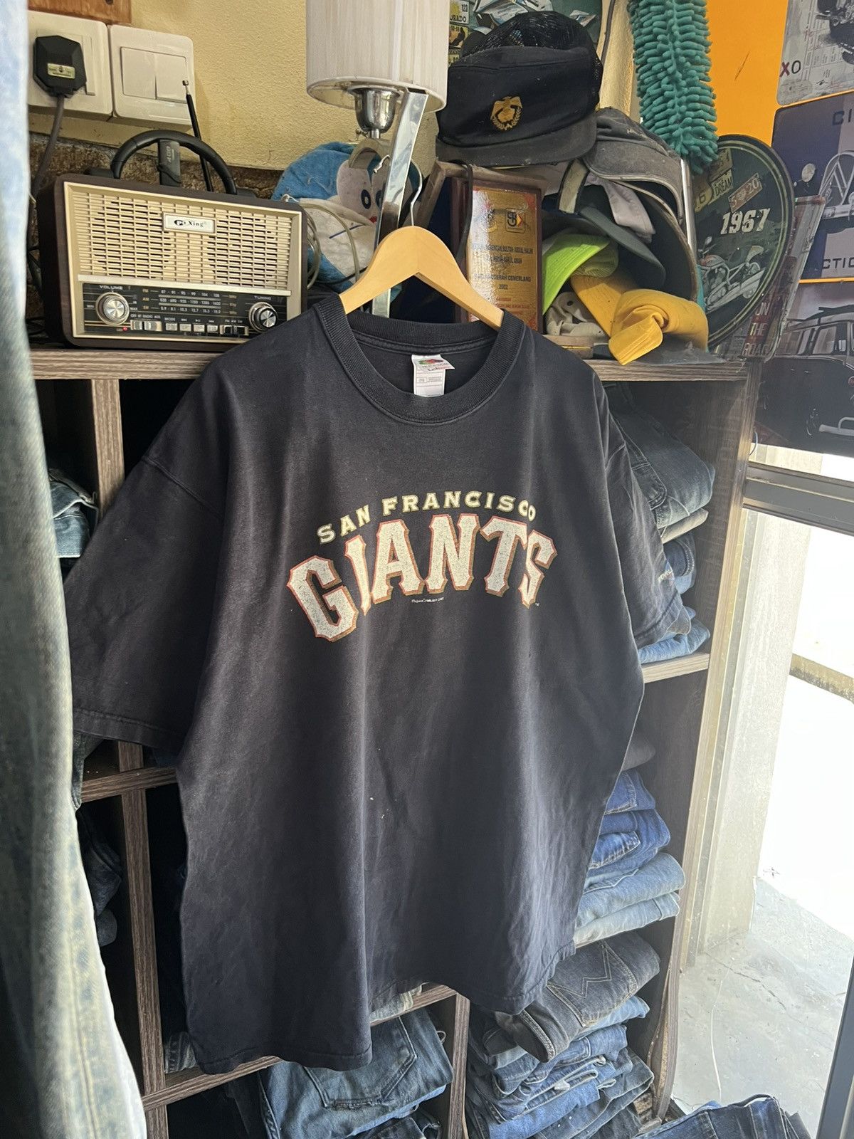 MLB 🔥Vintage 2002 World Series MLB Giants Tee Size US L / EU 52-54 / 3 - 4 Thumbnail