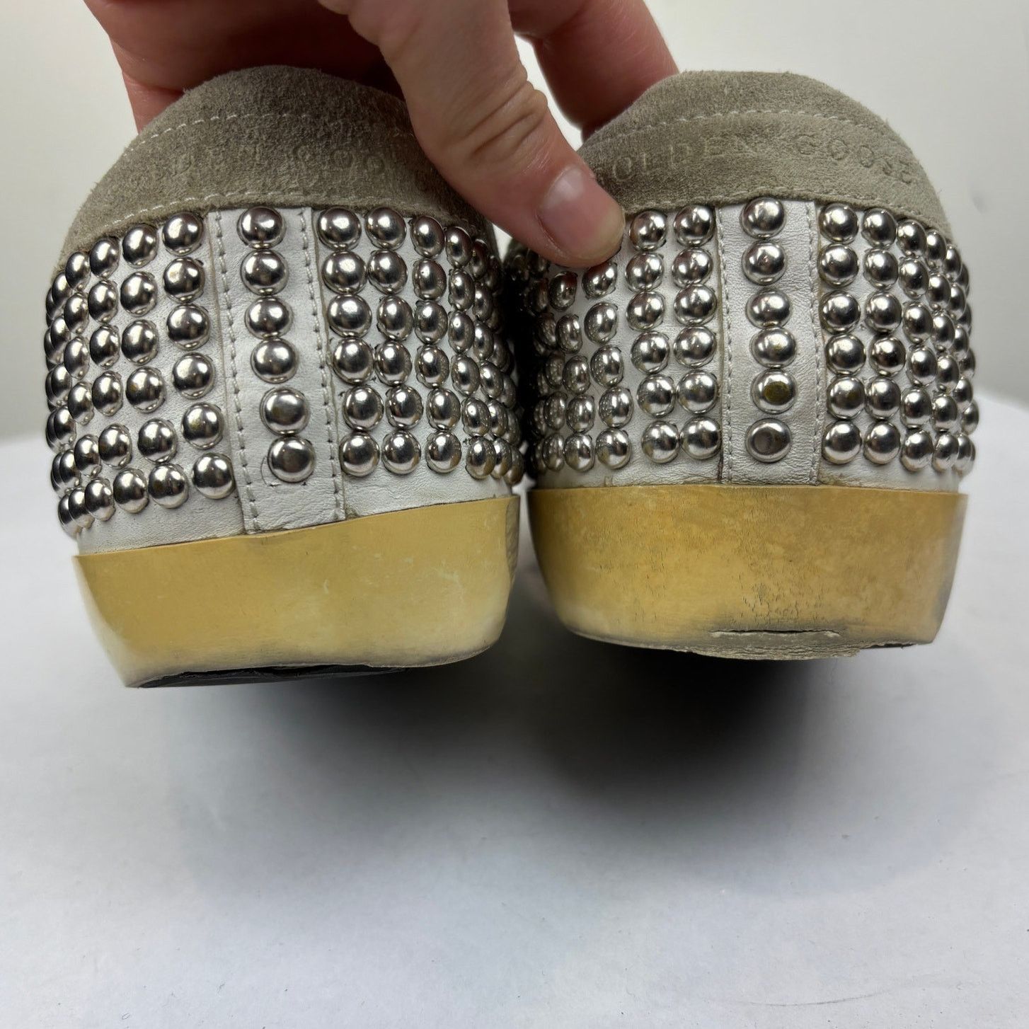 Golden Goose Golden Goose Superstar GGDB Old Studded Low Top Sneakers 38 Size US 8 / IT 38 - 12 Thumbnail