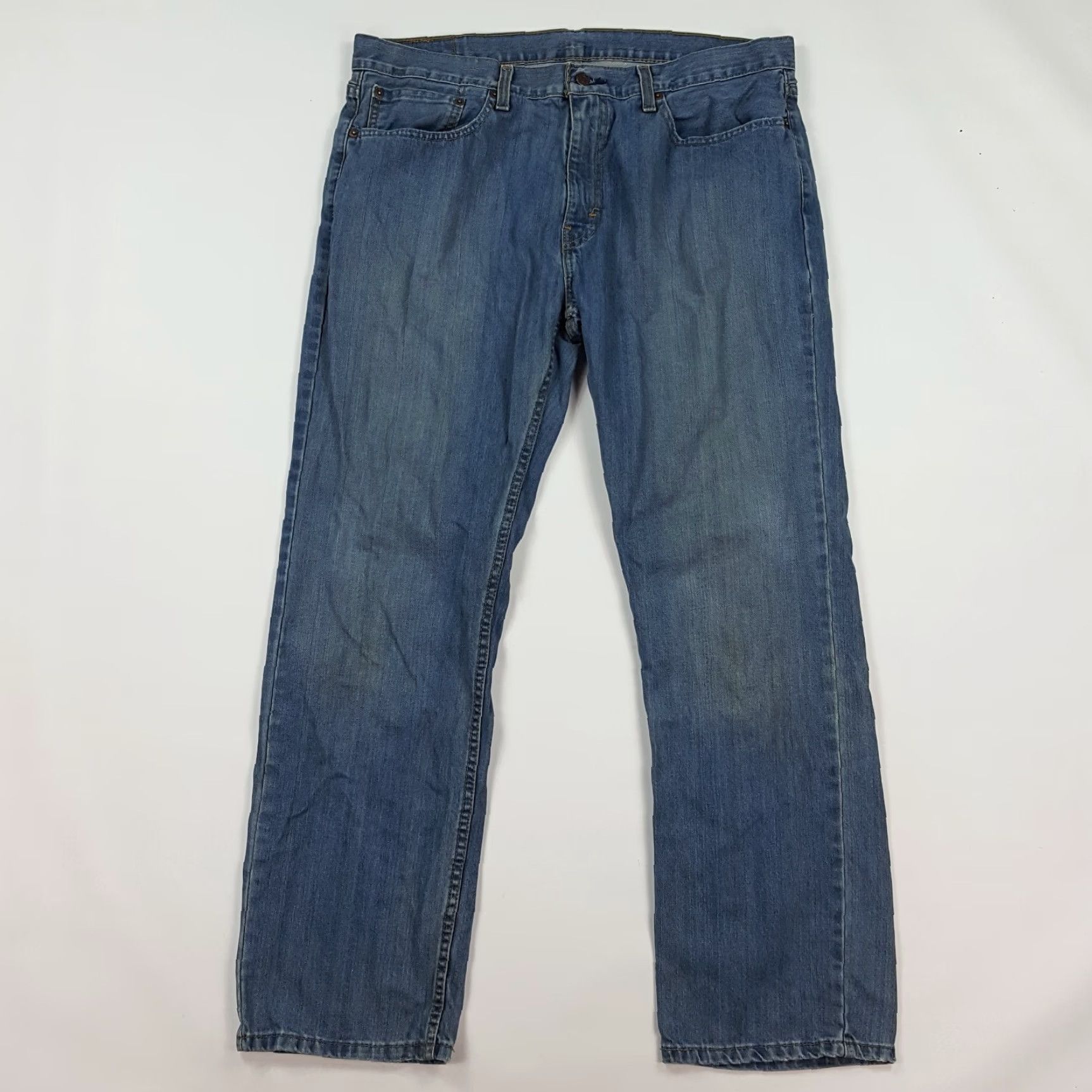 Levi's VINTAGE Levi's 559 Jeans Straight Denim Blue 38x31 Regular Mens 90s Grunge Retro Rock Leather Pockets Classic Fit Casual Reactivation Size US 38 / EU 54 - 2 Thumbnail