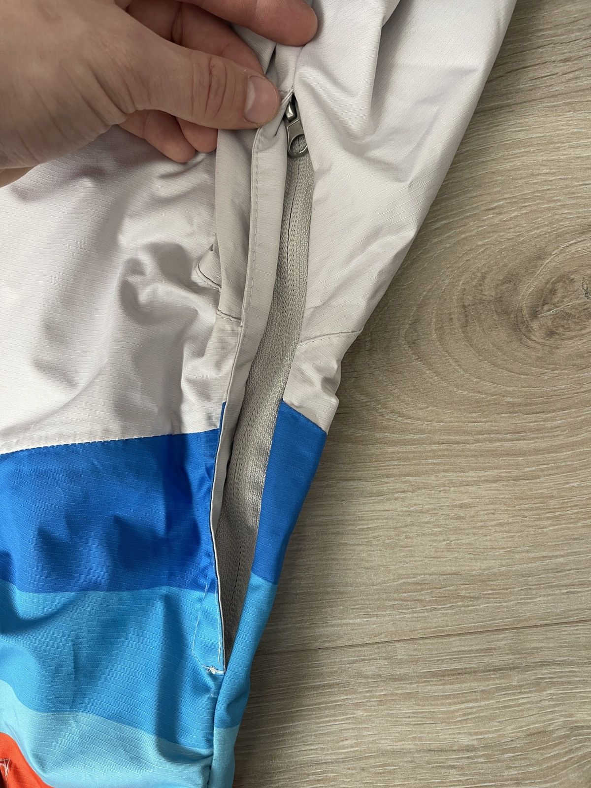 Other Just Eat windbreaker jacket waterproof windproof L Size US L / EU 52-54 / 3 - 10 Thumbnail