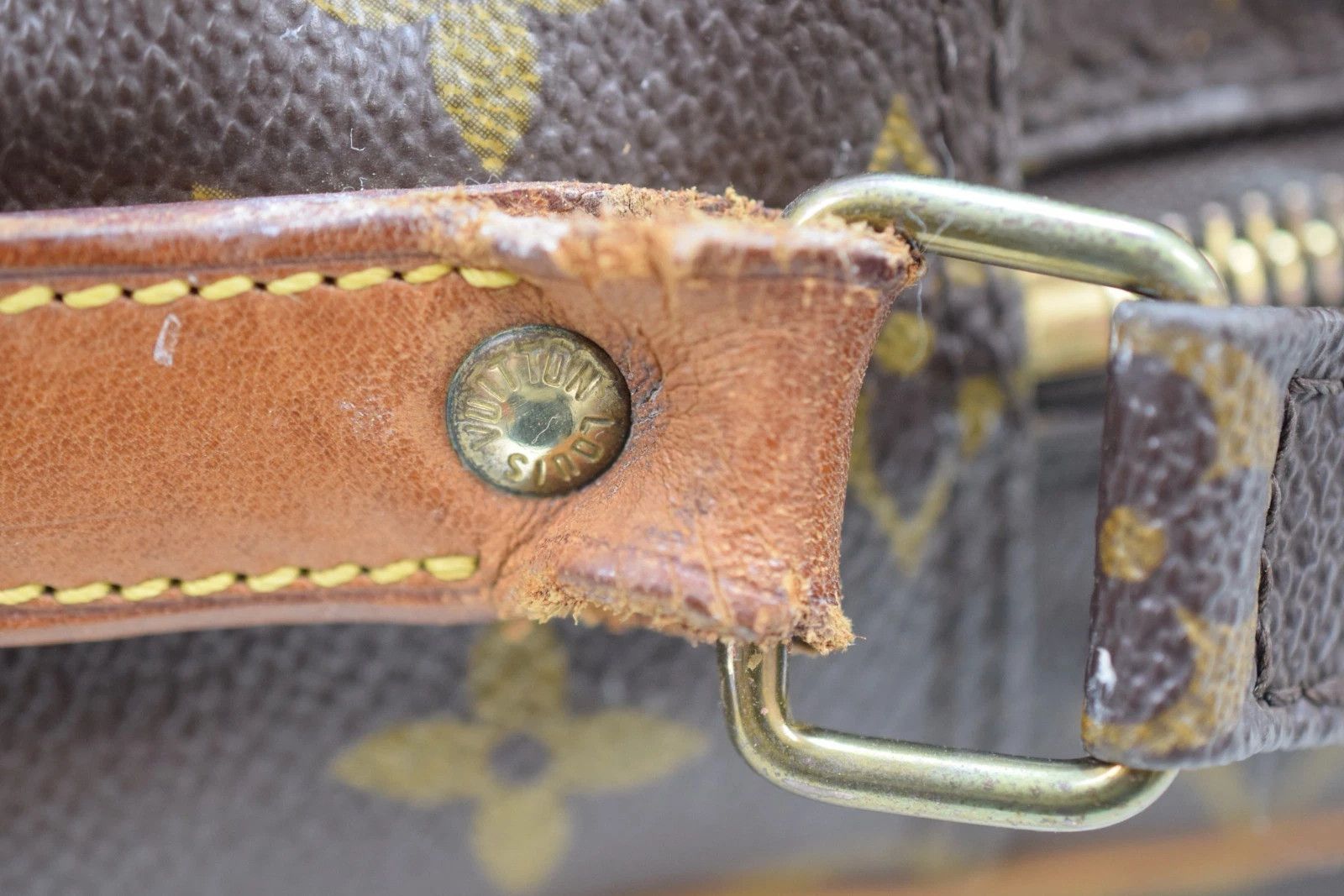 Louis Vuitton Louis Vuitton Danube GM Crossbody Bag Monogram Canvas M45262 Size ONE SIZE - 10 Thumbnail