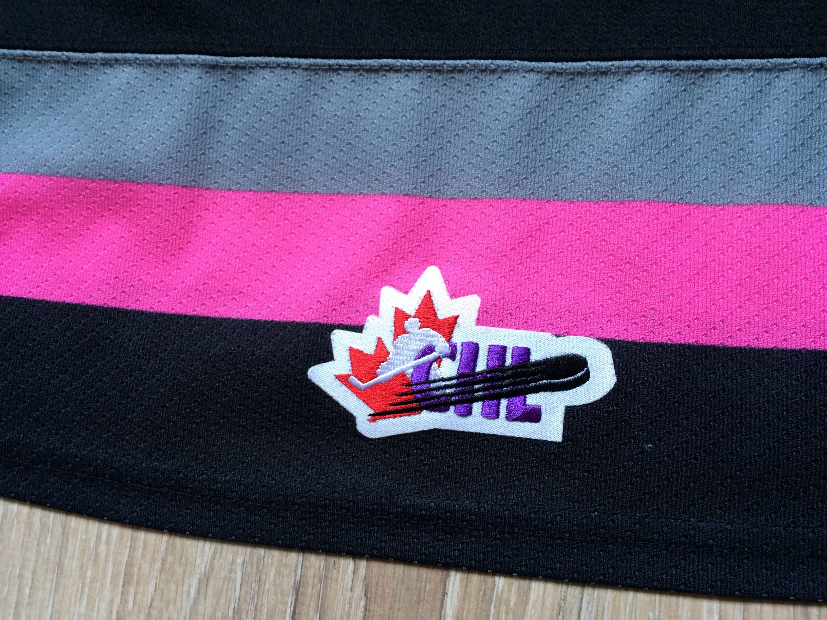 Ccm × NHL × Vintage Vintage Calgary Hitmen CCM Womens Hockey Jersey Size XXL / US 16-18 / IT 52-54 - 6 Thumbnail