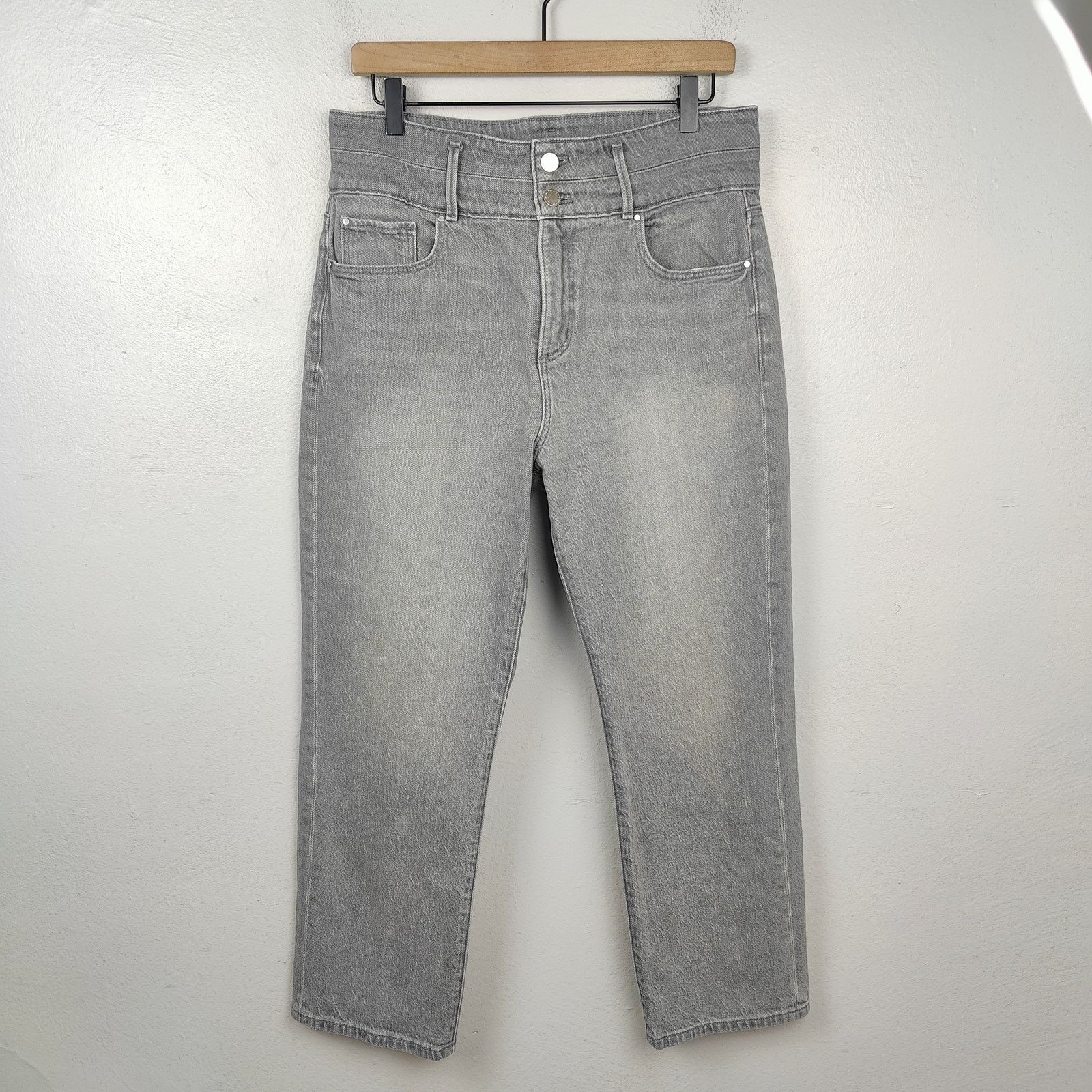 Ann Taylor Ann Taylor The Straight Crop Jeans Womens 8 Gray Wash Size 30" / US 8 / IT 44 - 1 Thumbnail