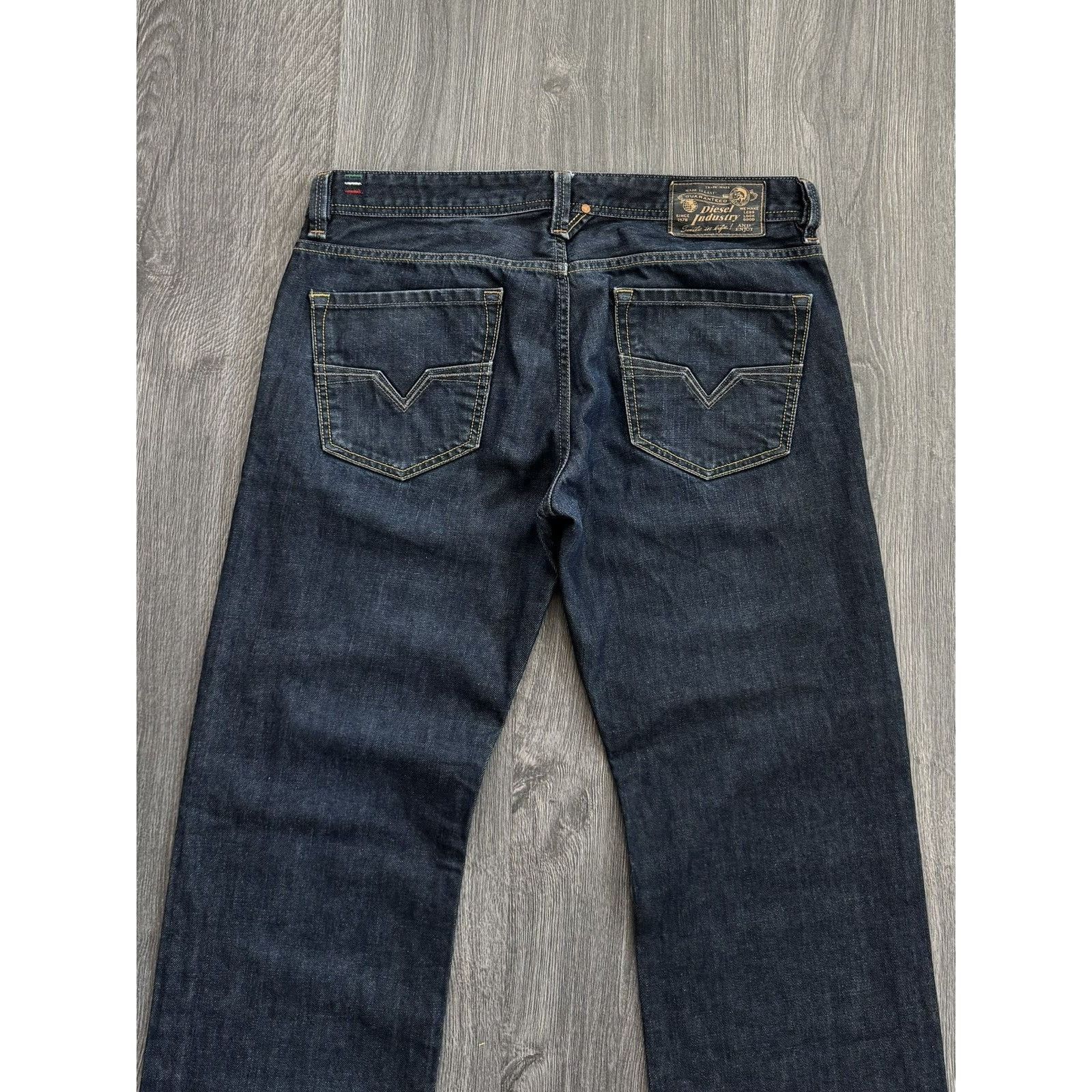 Diesel Y2K Vintage Diesel Navy Jeans made in Italy Size US 34 / EU 50 - 5 Thumbnail