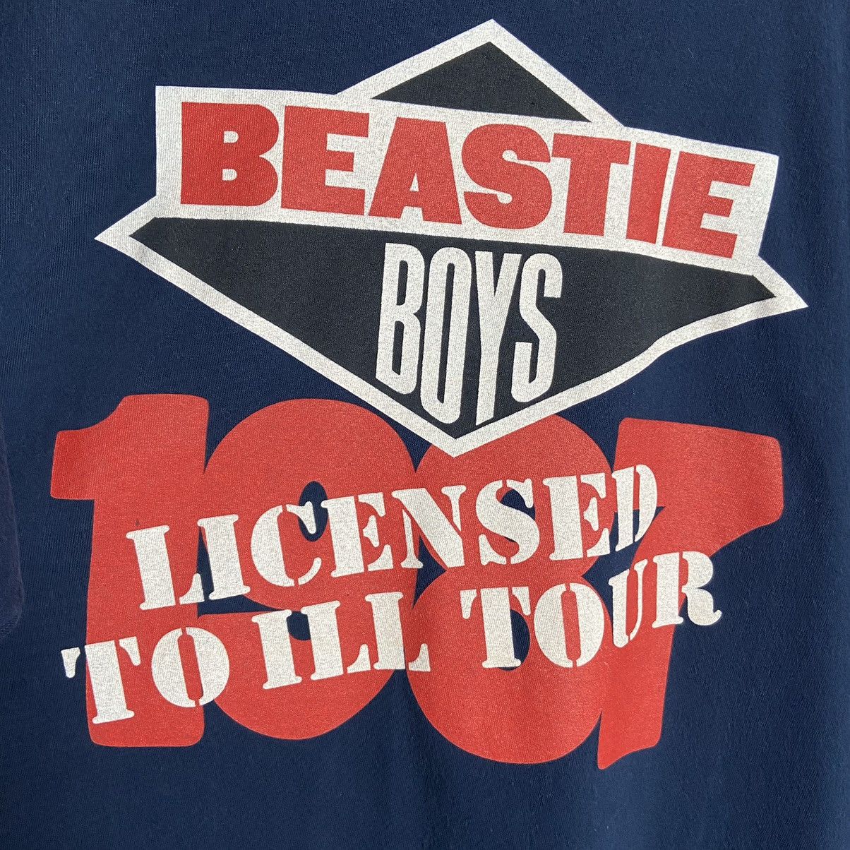 Band Tees × Vintage Vintage Beastie Boys Licensed To ILL Tour T-Shirt Size US XL / EU 56 / 4 - 2 Thumbnail