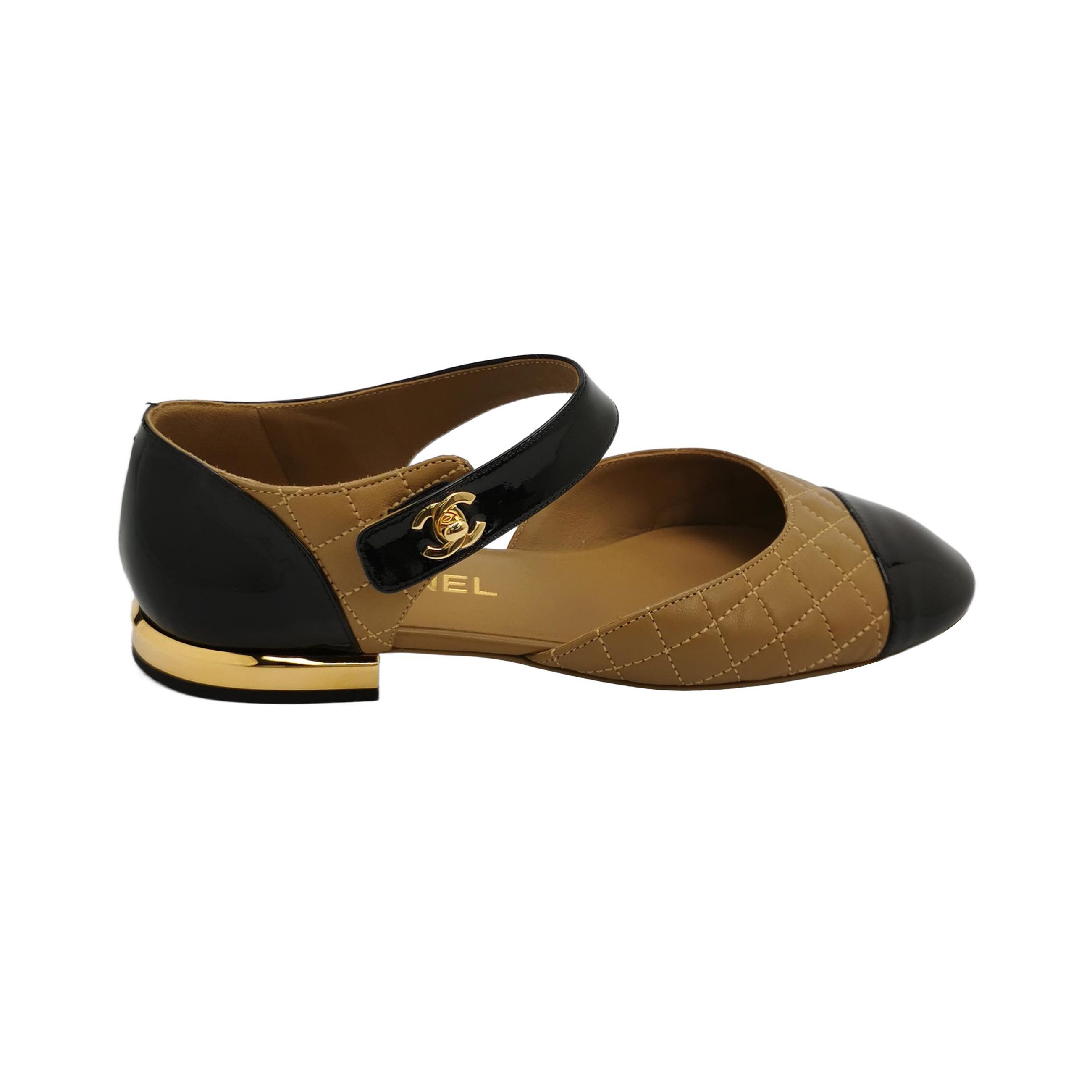 Chanel Chanel Women 8 Flats Size US 8 / IT 38 - 1 Thumbnail