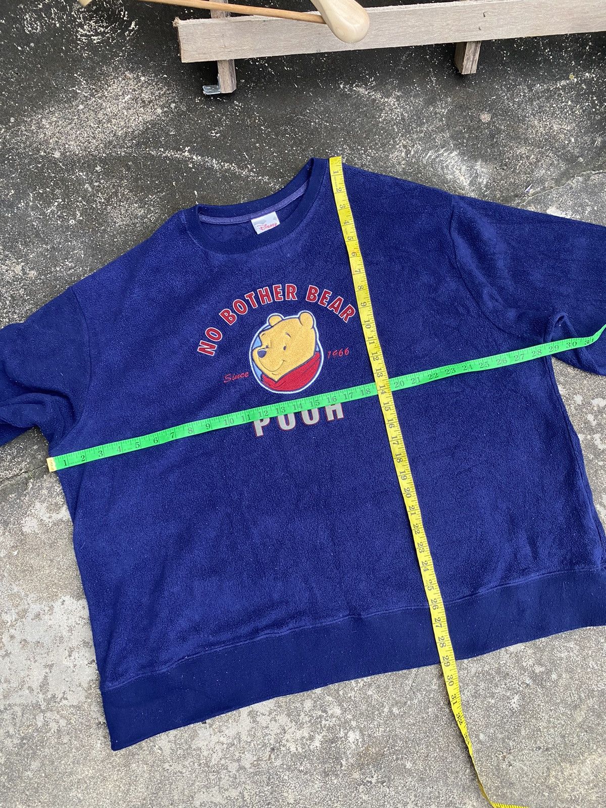 Cartoon Network × Disney × Vintage Vintage 90s Disney Winnie The Pooh Sweatshirt Fleece Size US XXL / EU 58 / 5 - 10 Thumbnail