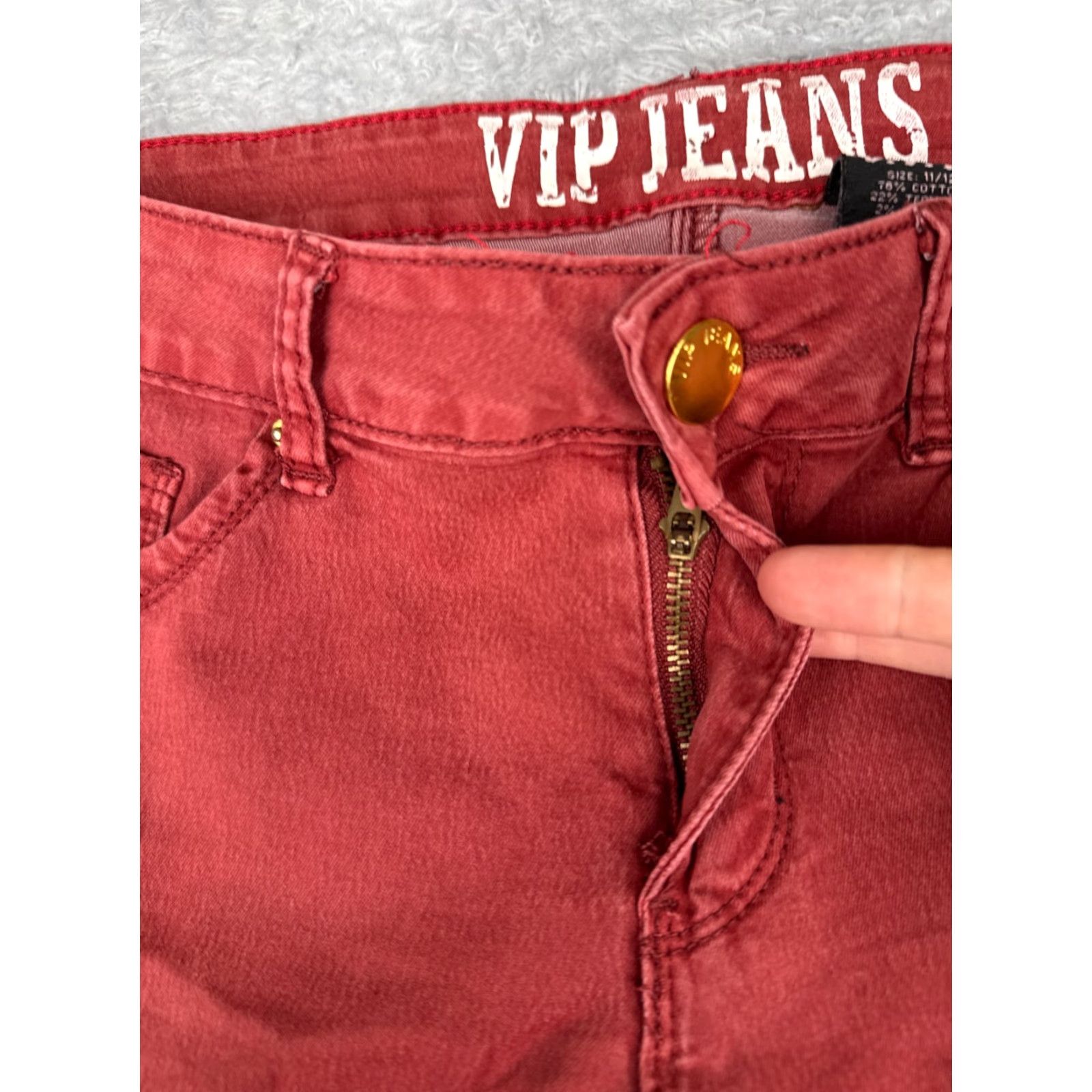Vintage VIP Jeans Red Denim Skinny Jeans Womens 31x31 Mid Rise Cotton Blend Stretch 11 Regular 5-Pocket Distressed Buttons Vintage No Size 32" / US 10 / IT 46 - 5 Thumbnail