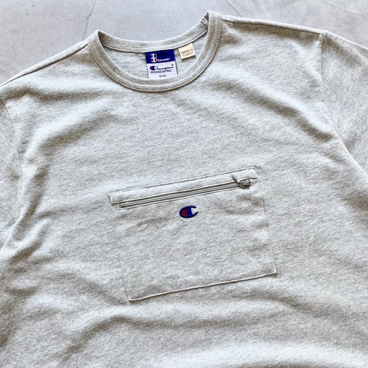 Beams Japan × Champion Beams Japan x Champion Passport Pocket Small Logo T-Shirt Size US S / EU 44-46 / 1 - 2 Thumbnail
