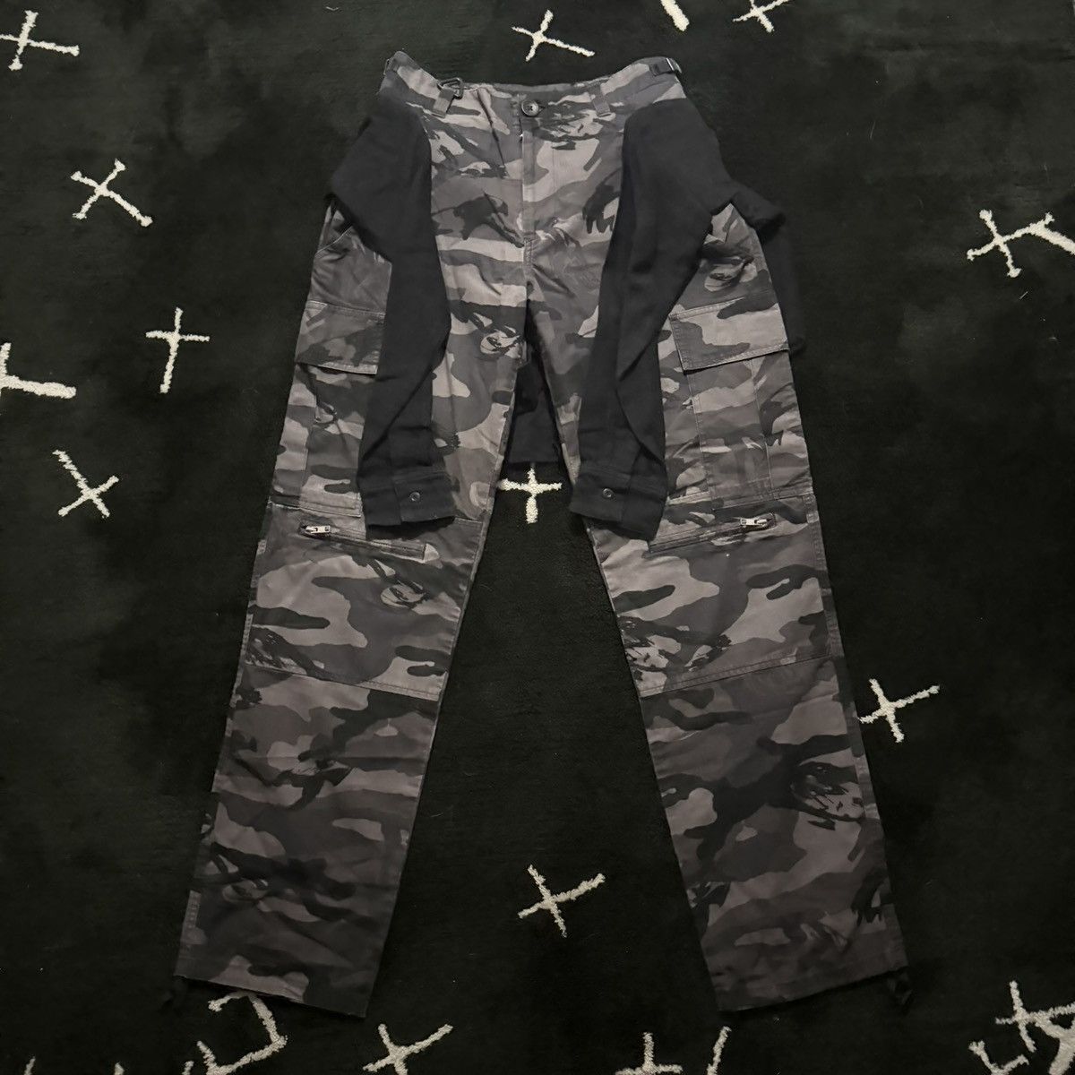 Undercover AW03 - "Paperdoll" "Bush / Bin Laden" Camo Cargo Pants Size US 32 / EU 48 - 1 Thumbnail