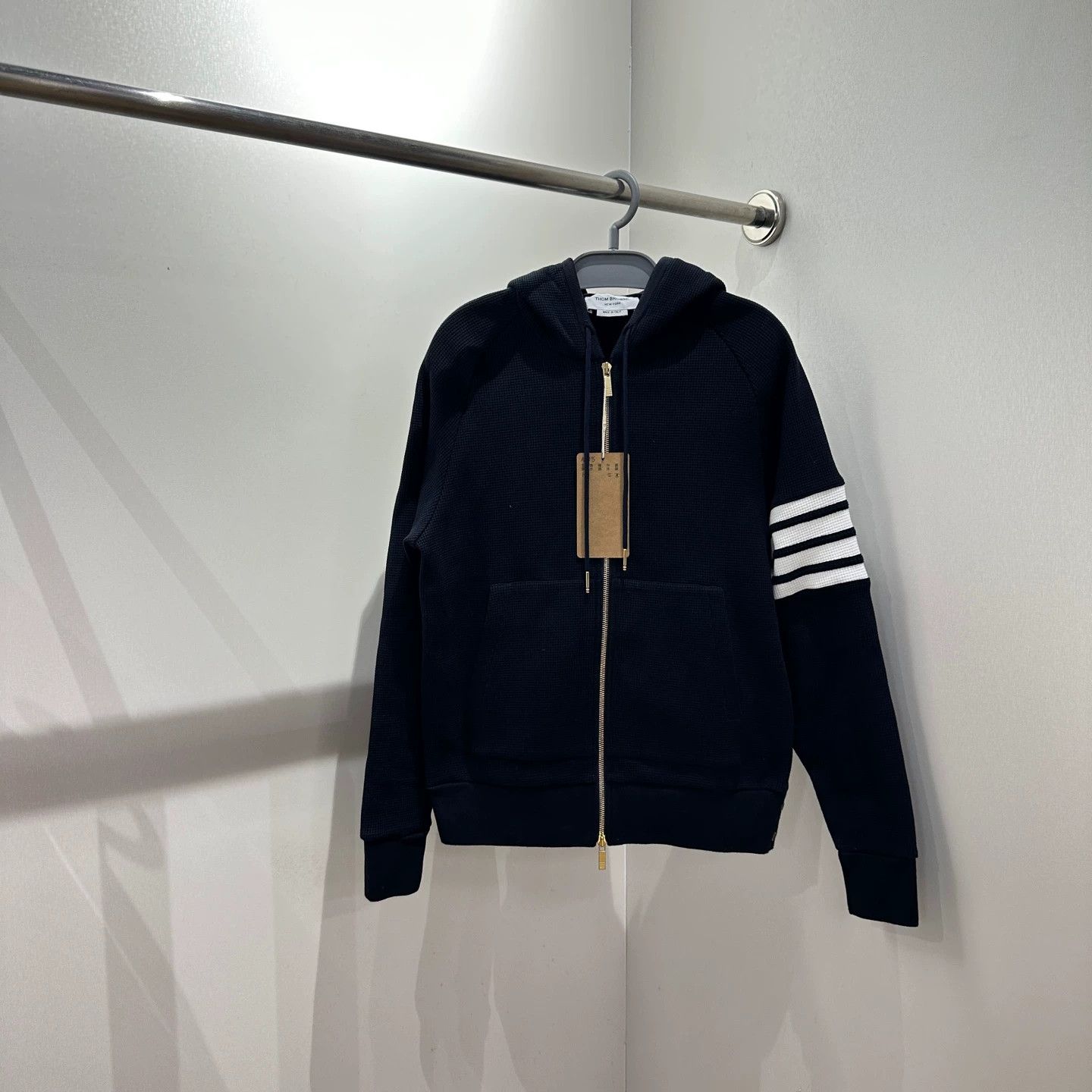 Thom Browne TB Apr495 Waffle 4-Stripe Zip Jkt Cotton 2 Size US M / EU 48-50 / 2 - 1 Thumbnail