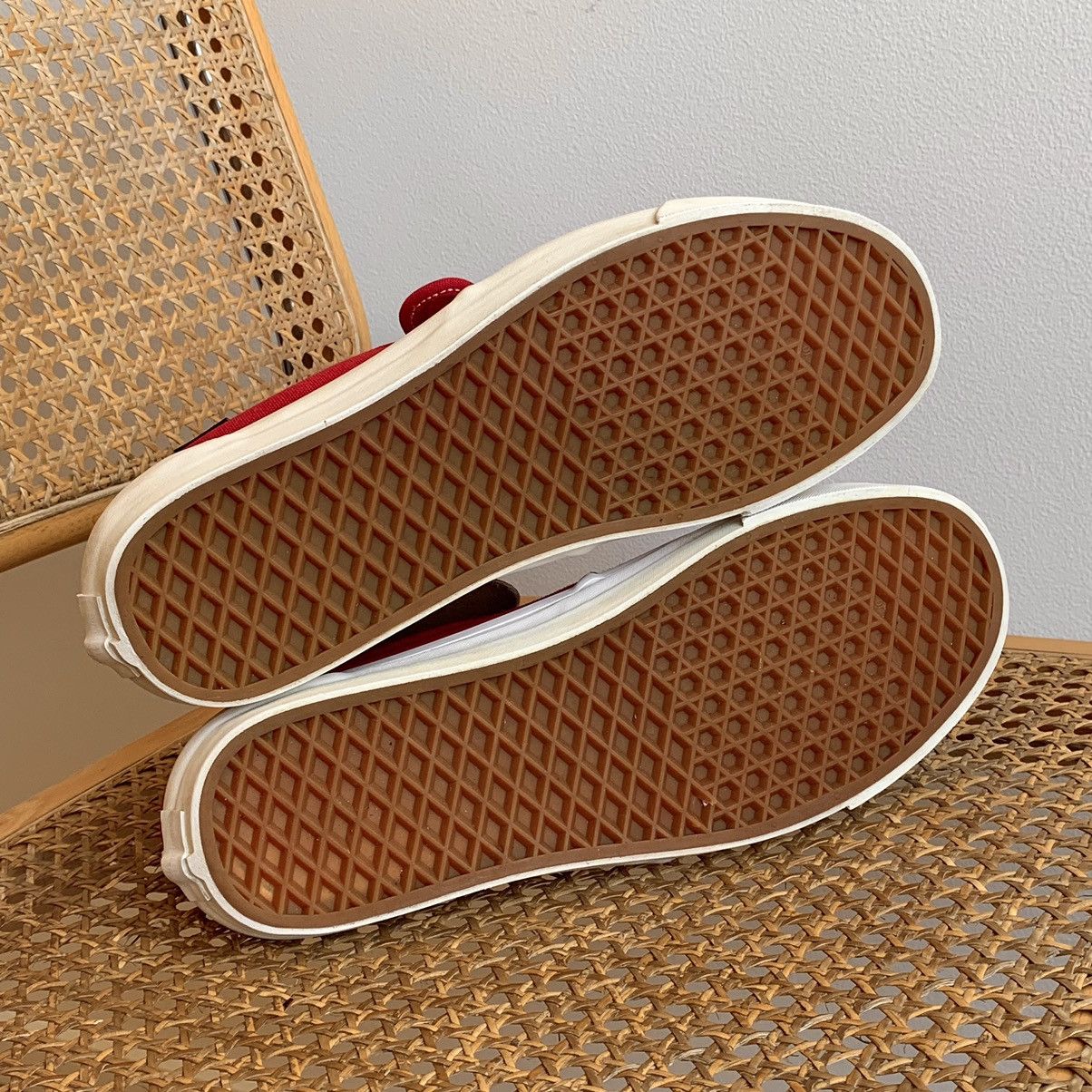 Fear of God × Vans Fear Of God Van Slip-On (2017) - VN0A3J9FPQT Size US 10 / EU 43 - 9 Thumbnail