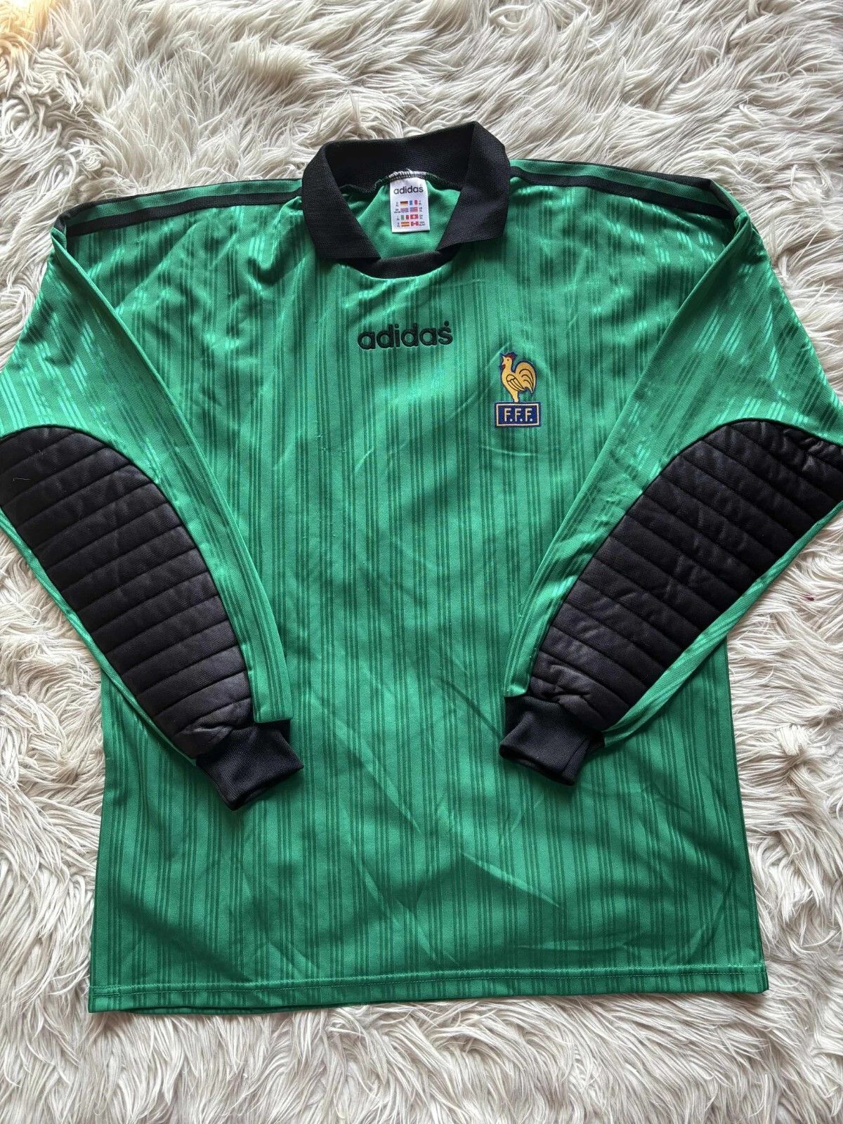 Adidas Ultra Rare France 1995 Fabien Barthez goalkeeper jersey XL Size US XL / EU 56 / 4 - 1 Thumbnail