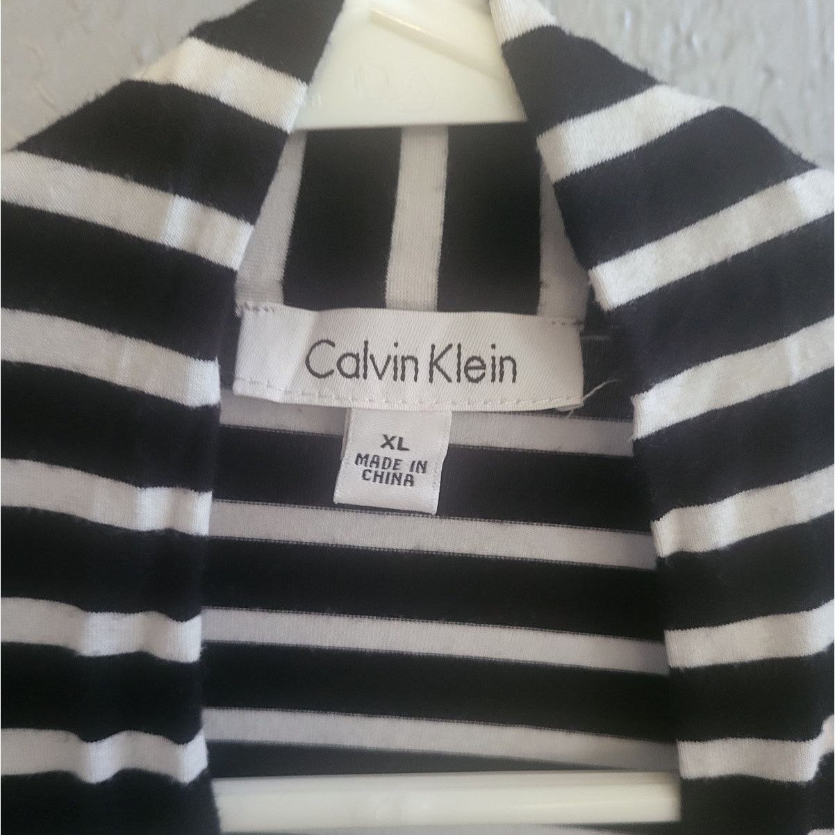 Calvin Klein Calvin Klein Black & White Long Sleeve Flyaway Cardigan - XL Size XL / US 12-14 / IT 48-50 - 4 Thumbnail