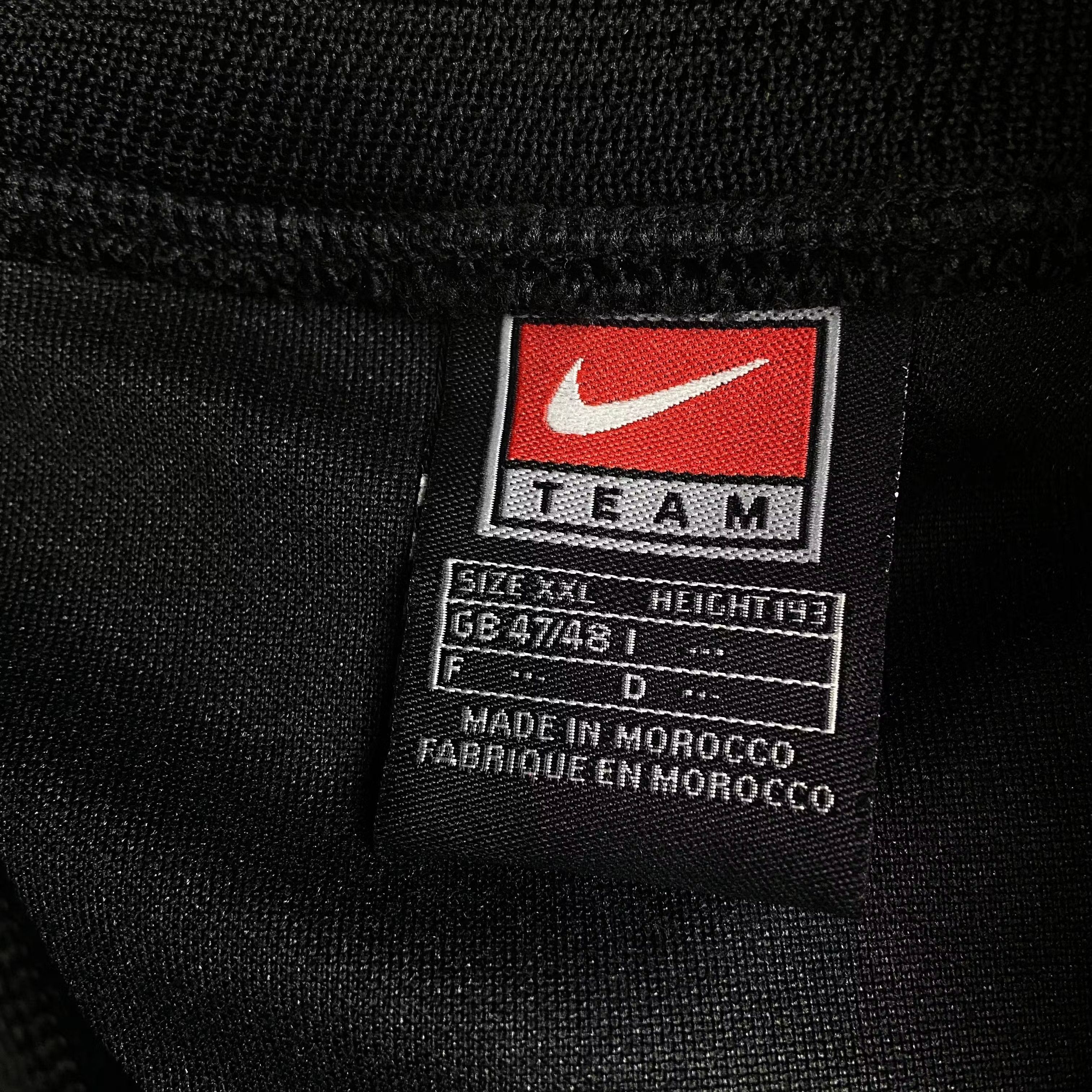 Nike × Vintage Mens Long Sleeve Sweatshirt Nike Team Vintage Size XXL 2XL Size US XXL / EU 58 / 5 - 5 Thumbnail