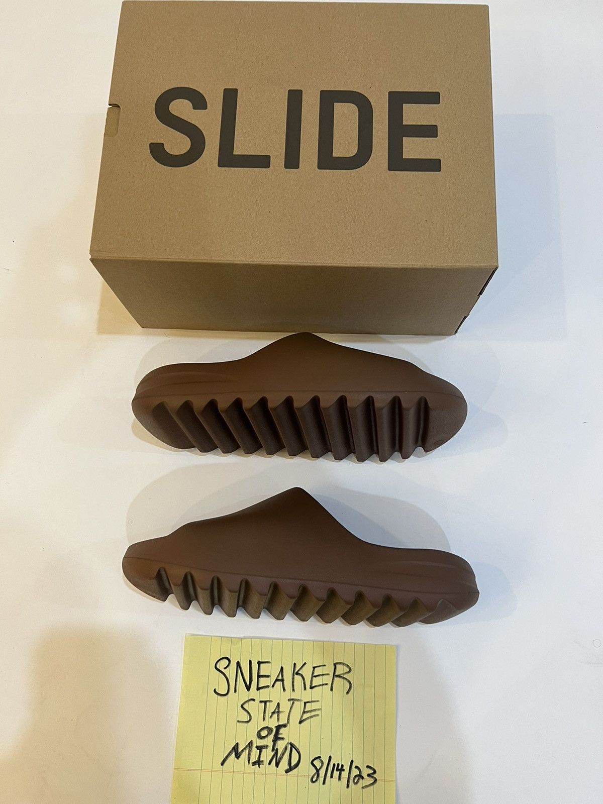 Adidas × Kanye West BRAND NEW YEEZY SLIDE FLAX SIZE 9 IN HAND FAST SHIPPING!! Size US 9 / EU 42 - 2 Thumbnail