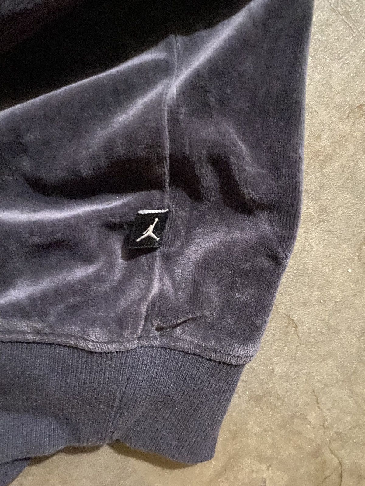 Jordan Brand Vintage Jordan Melo Velour Velvet Track Jacket Size US M / EU 48-50 / 2 - 7 Thumbnail