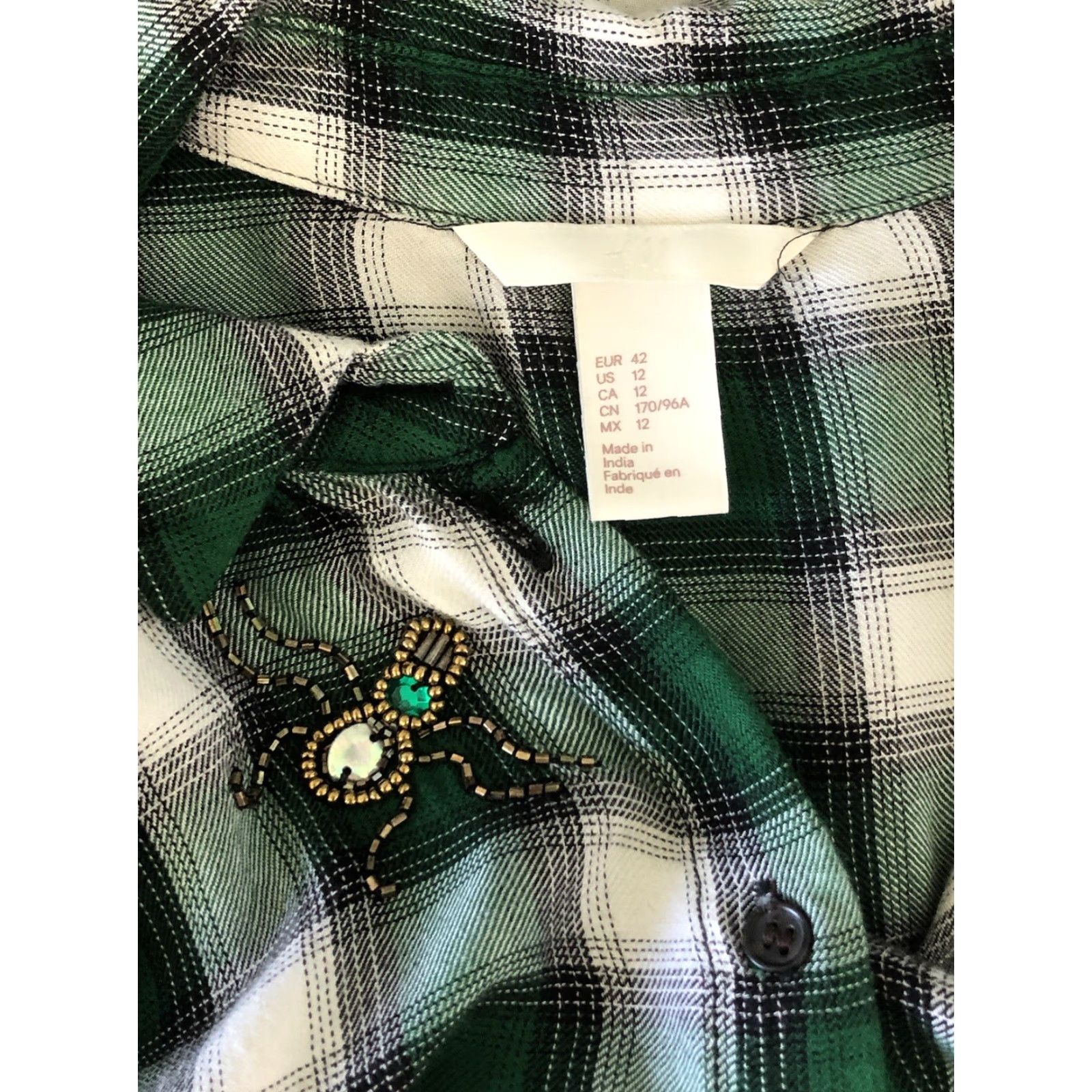 H&M H&M Flannel Button-Up Plaid Top 12 Green Bead Spider Bug Bohemian Grunge Hippie Vintage No? Size XL / US 12-14 / IT 48-50 - 3 Thumbnail