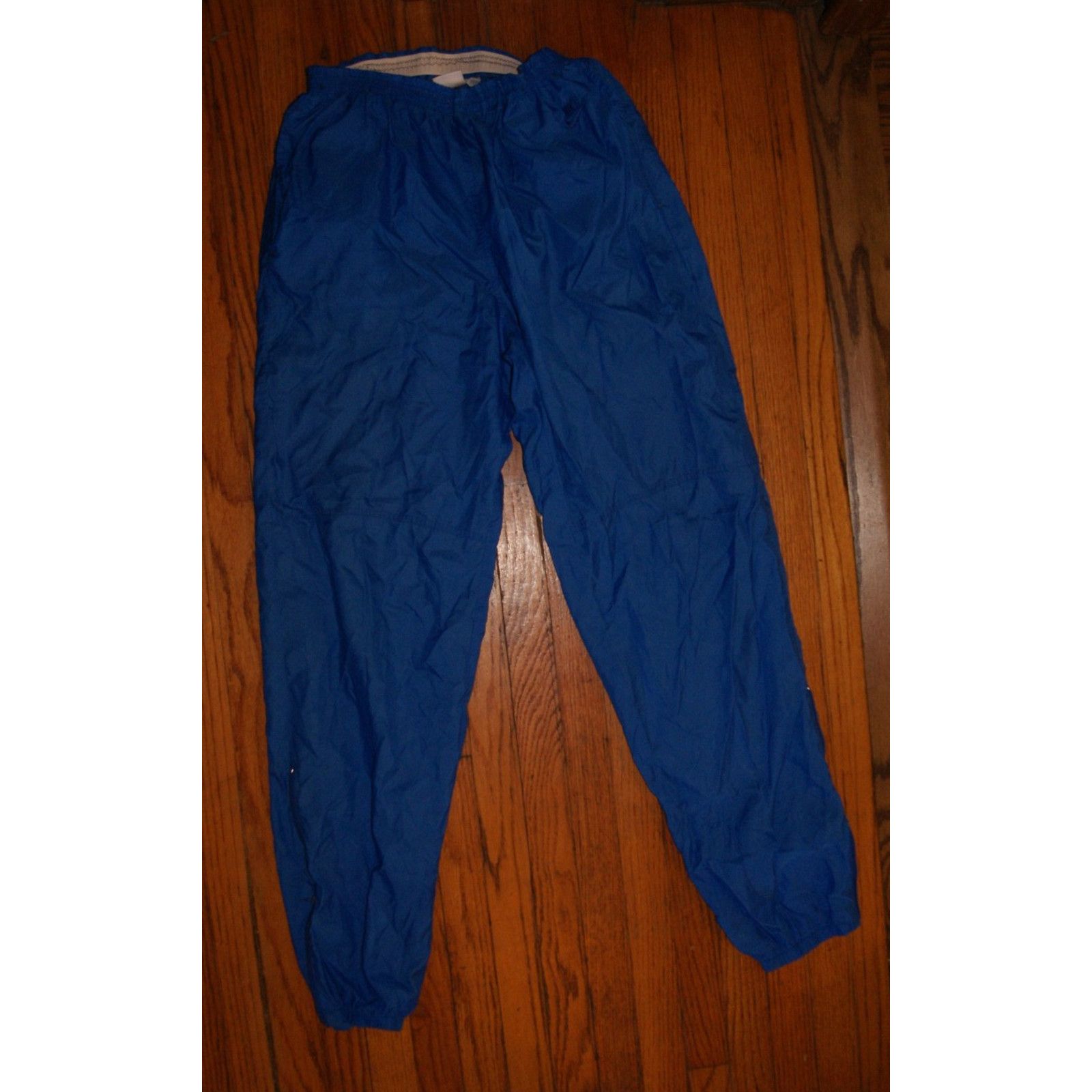 Nike VTG NIKE Windbreaker Nylon Jogger Track Pants Mens L 30x31 Size US 30 / EU 46 - 1 Thumbnail