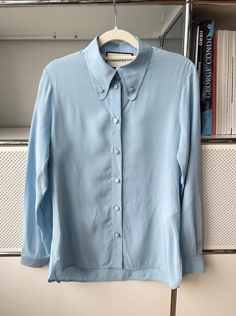 Gucci Gucci Size 38 Light blue mulberry silk shirt 2501-Nextarrow Size US XXS / EU 40 - 1 Thumbnail