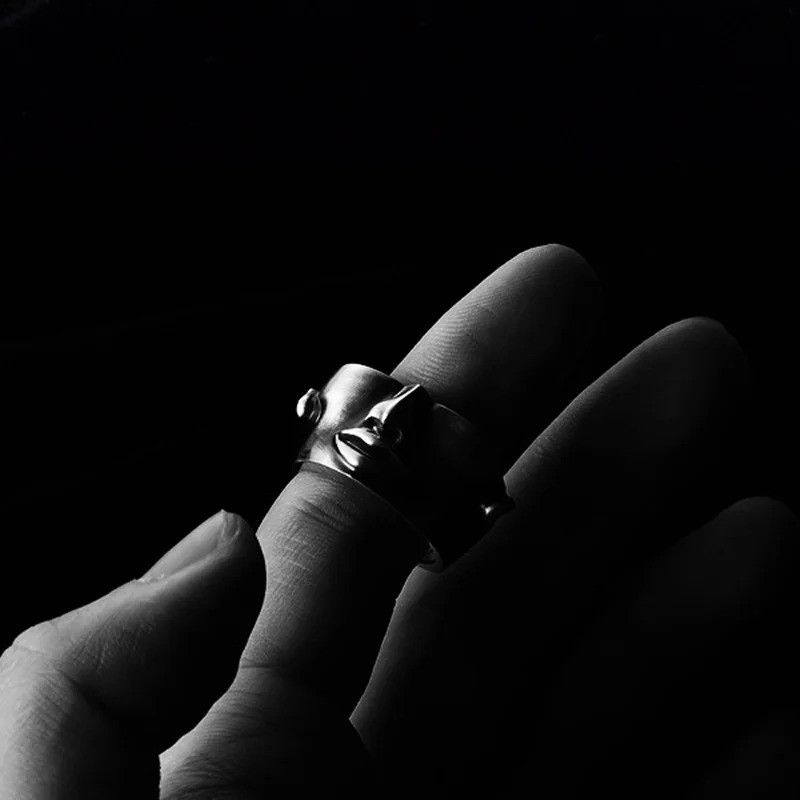 Vintage Retro Half Face Ring Size ONE SIZE - 6 Thumbnail