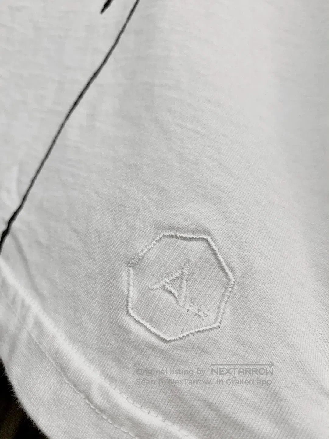 Alchemist White Parrot Paradise Lost Print Short Sleeve Tee. Size US XS / EU 42 / 0 - 7 Thumbnail