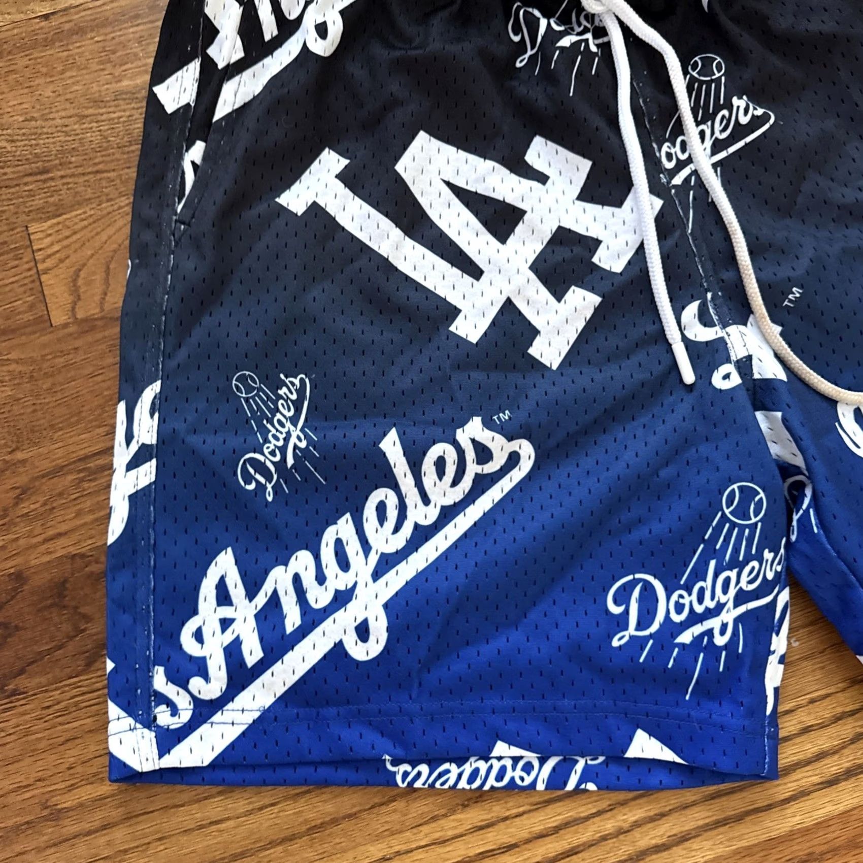 Mitchell & Ness Mitchell And Ness Dodgers Royal Swingman Shorts Men’s XL C13 Blue Cargo Angles? Size US 36 / EU 52 - 2 Thumbnail