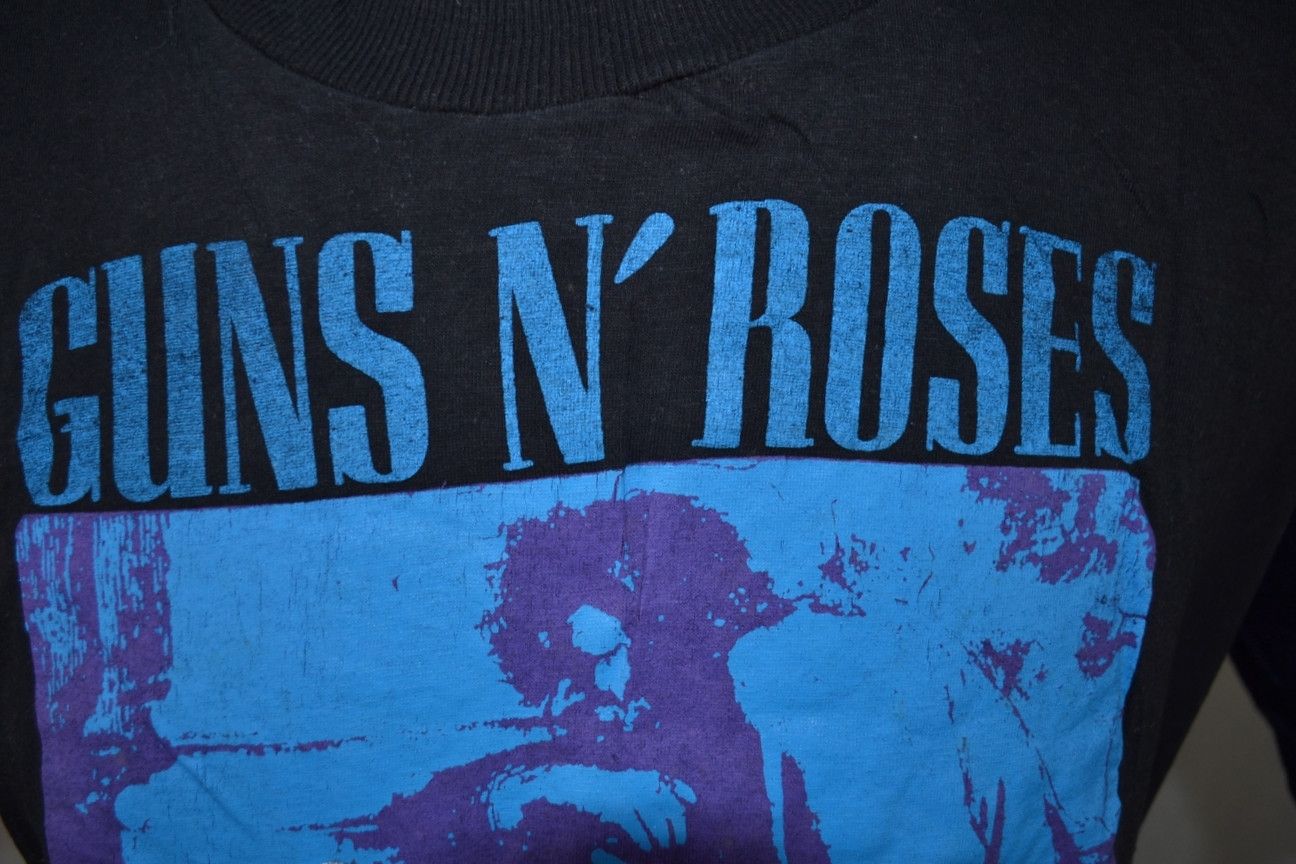 Band Tees Vintage 1991 Guns N' Roses Use Your Illusion t-shirt Size US M / EU 48-50 / 2 - 8 Thumbnail