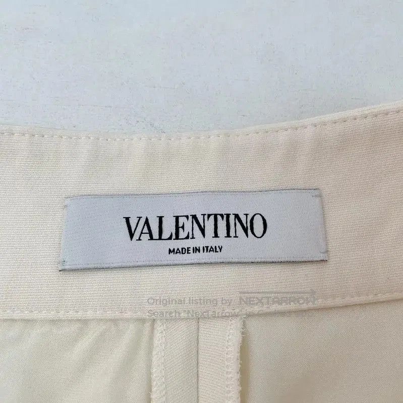 Valentino Valentino Beige Wool A-Line Mini Skirt . Size 23" - 5 Thumbnail