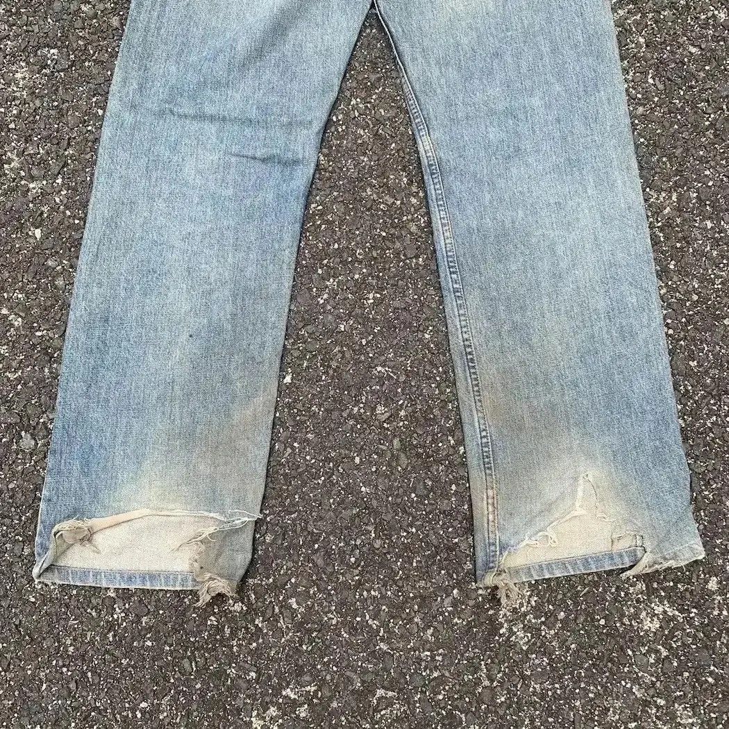 Levi's 1990’s Vtg Levi’s Jeans 32x32 SunFaded DistressedDenim Pants Size US 32 / EU 48 - 16 Thumbnail