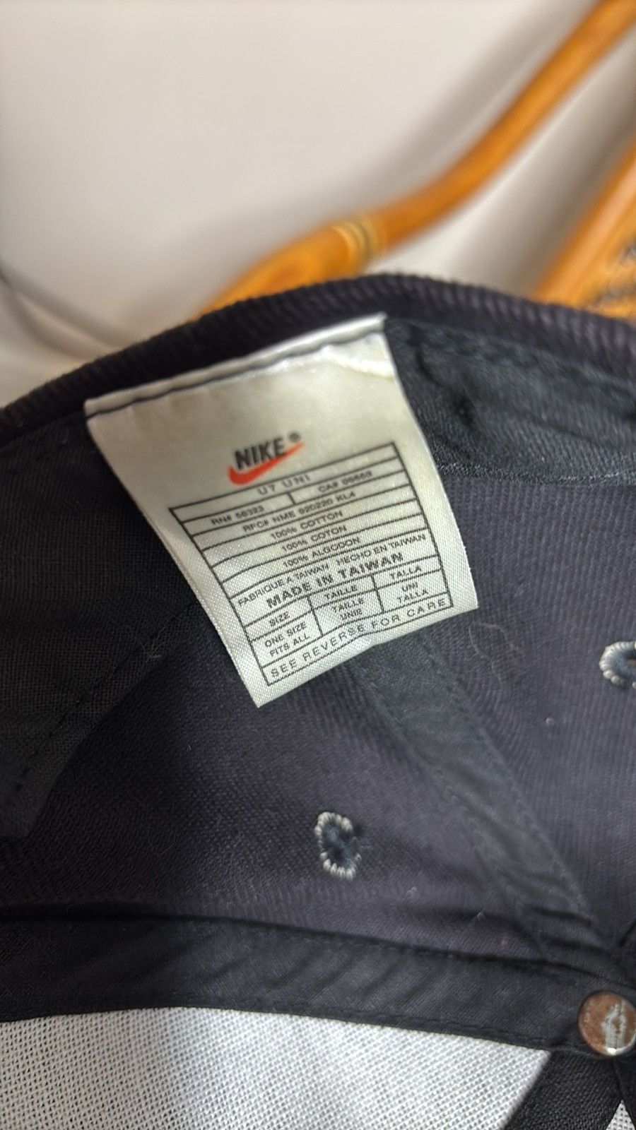 Nike Vintage Nike Basketball Snapback Hat Size ONE SIZE - 6 Thumbnail