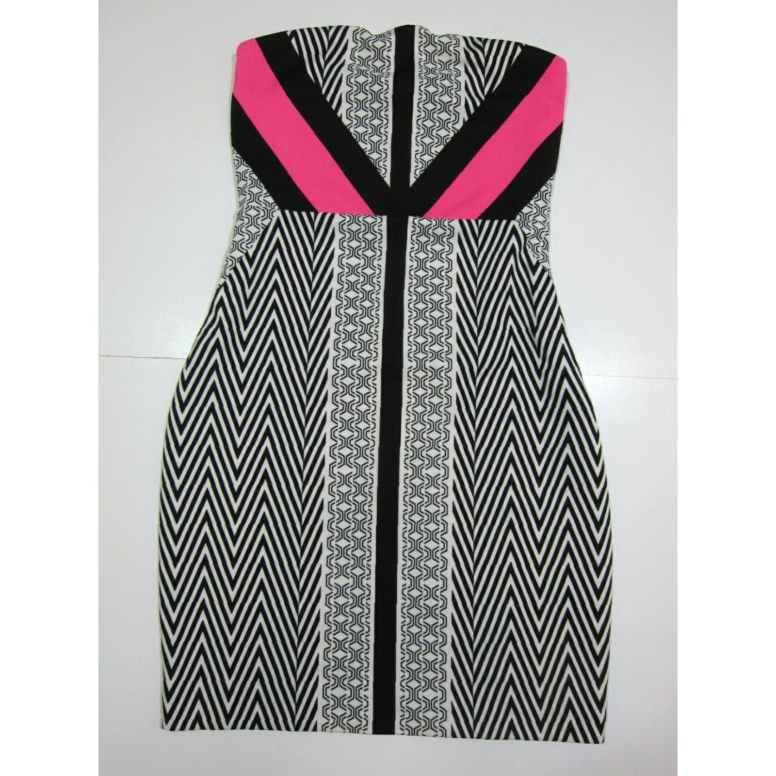Express Express Black Pink Geometric Stretch Bodycon Sleeveless Dress Women Size 0 Size XS / US 0-2 / IT 36-38 - 6 Thumbnail