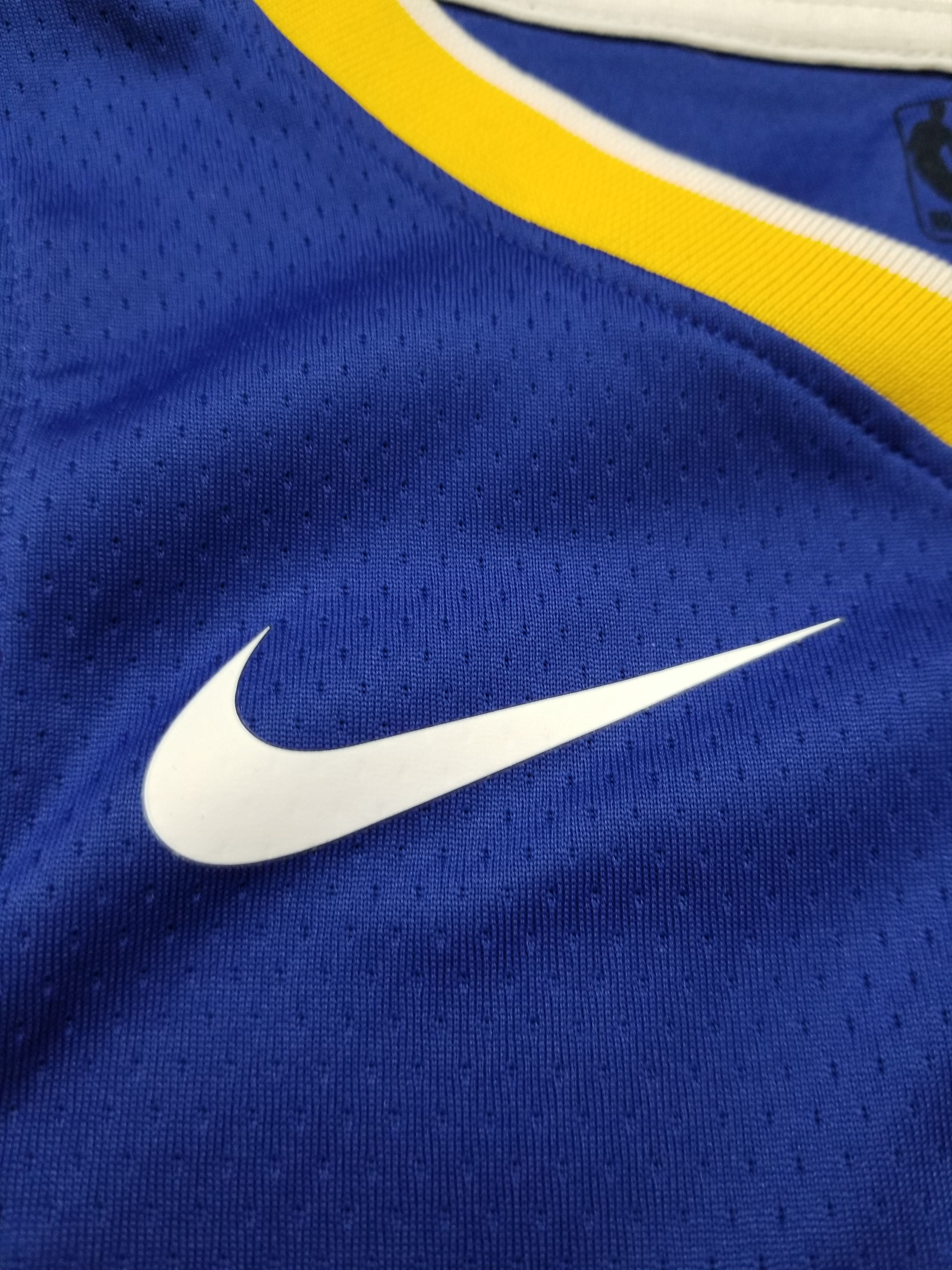 Nike Stephen Curry #30 Nike Golden State Warriors Swingman Jersey Size US L / EU 52-54 / 3 - 14 Thumbnail