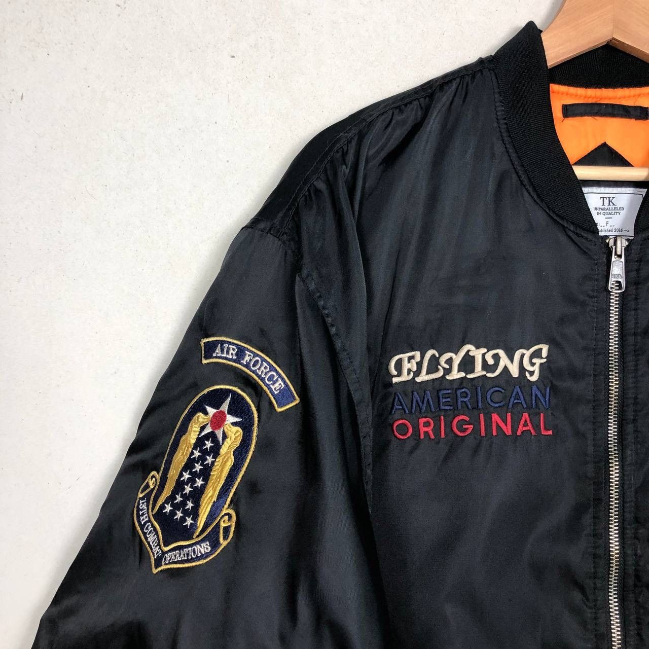 Vintage US Air Force Military Bomber Jacket USA Flight Jacket Size US L / EU 52-54 / 3 - 6 Thumbnail