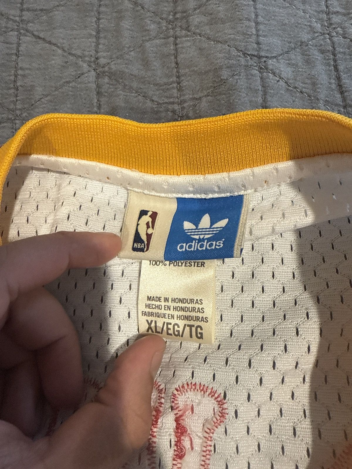 Adidas Houston Rockets hakeem olajuwon Size US XL / EU 56 / 4 - 3 Thumbnail