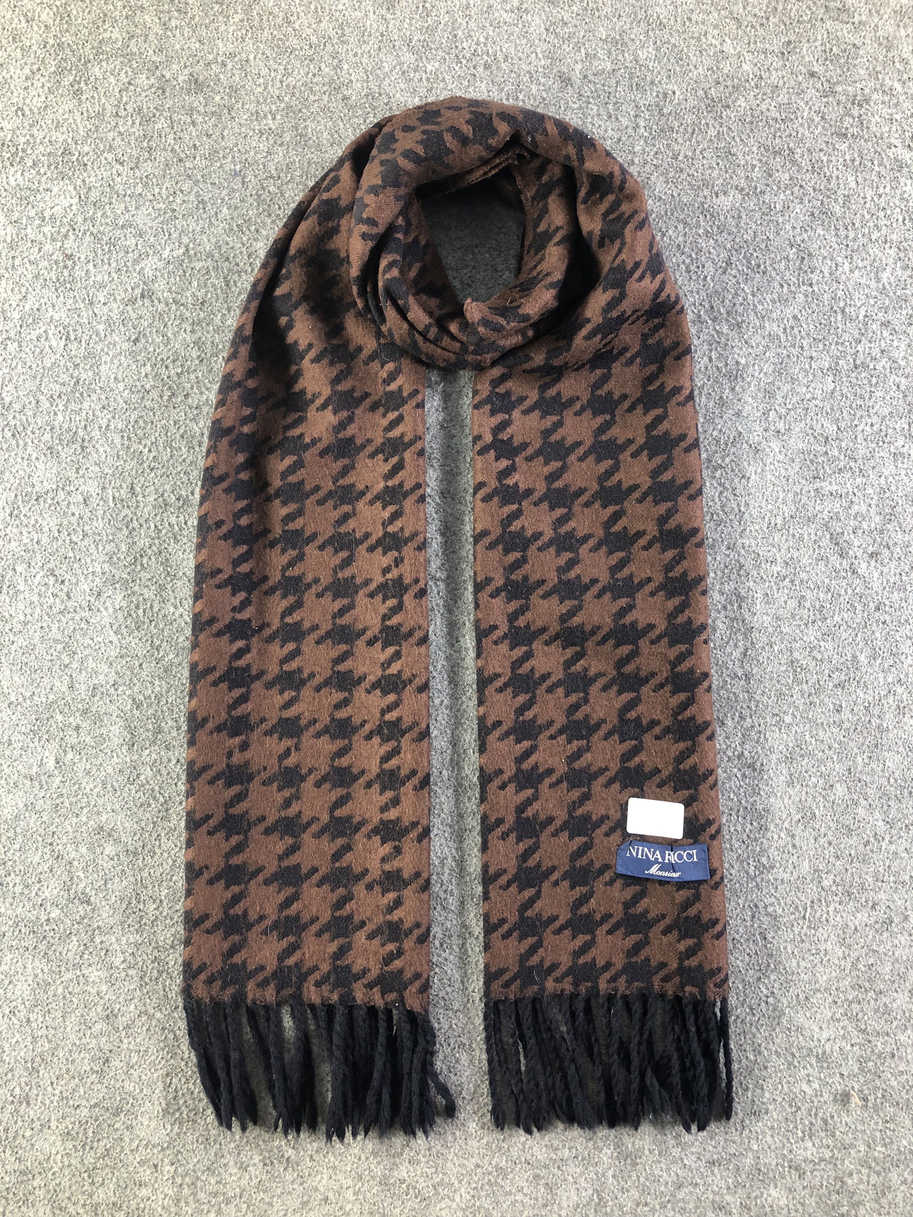 Nina Ricci Nina Ricci Houndstooth Scarf / Muffler / Neckwear SS1393 Size ONE SIZE - 1 Thumbnail