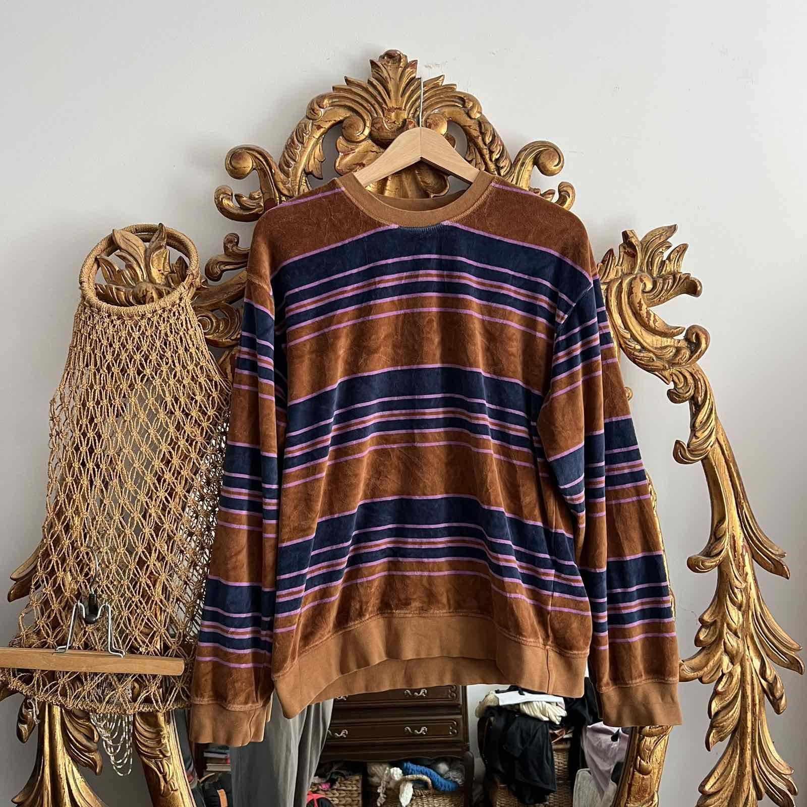 Obey Obey sweatshirt 90s stripes Sz M Size US M / EU 48-50 / 2 - 1 Thumbnail