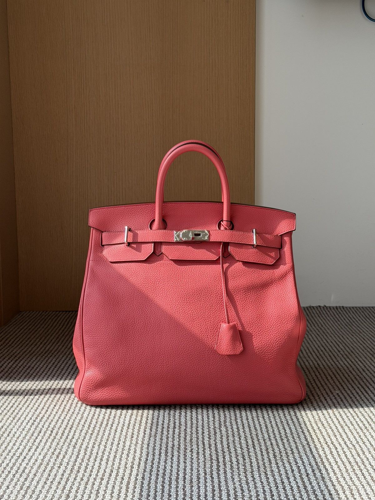 Hermes Hermes Bougainvillea Red Taurillon Clemence Hac 40 Handbag Size ONE SIZE - 1 Thumbnail