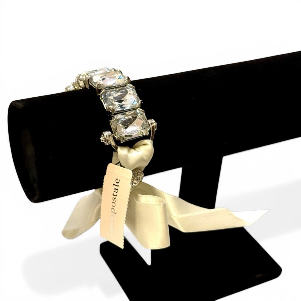 Aeropostale AEROPOSTALE Ivory Satin Bow Crystal Bracelet | NWT Size ONE SIZE - 1 Thumbnail