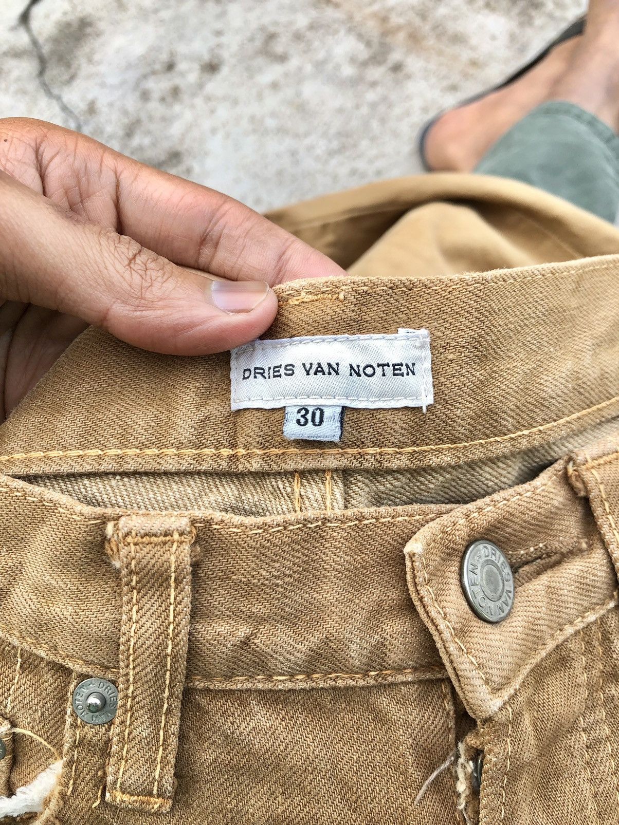 Dries Van Noten SELVEDGE DISTRESSED DENIM BY DRIES VAN NOTEN Size US 29 - 14 Thumbnail