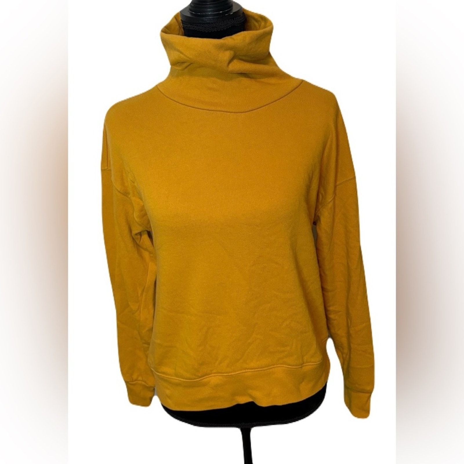 Forever 21 (Forever 21) Mustard Cowl Neck Turtleneck Sweater:Size Small Size S / US 4 / IT 40 - 1 Thumbnail