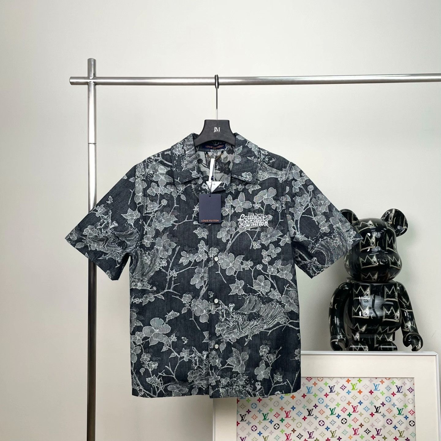 Louis Vuitton Louis Vuitton Printed Shirt xs Men Size US XS / EU 42 / 0 - 1 Thumbnail