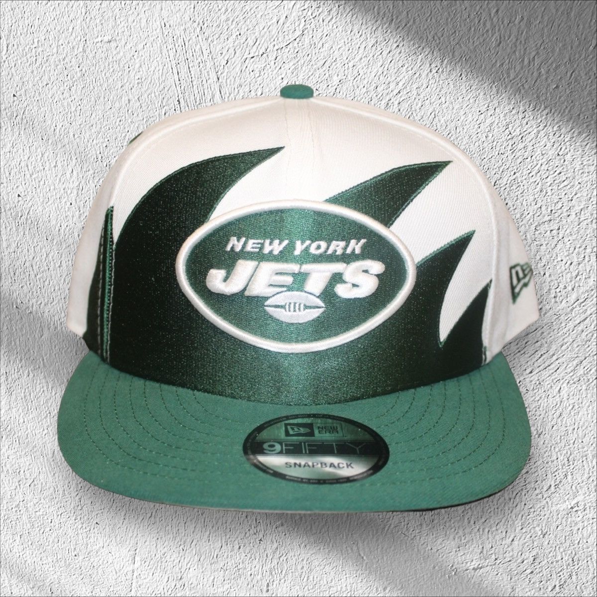New York Jets Sharktooth New Era Snapback Hat