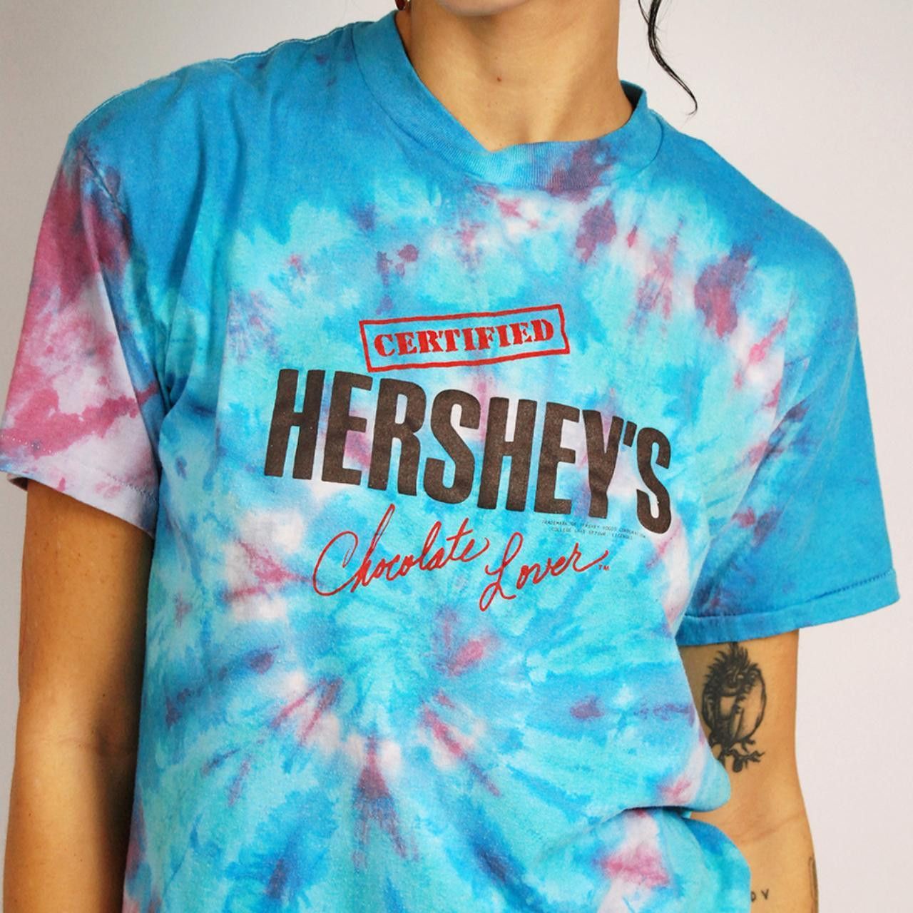 Vintage 80s Hershey's T-shirt (L) vintage blue tie dye men large Size US L / EU 52-54 / 3 - 7 Thumbnail