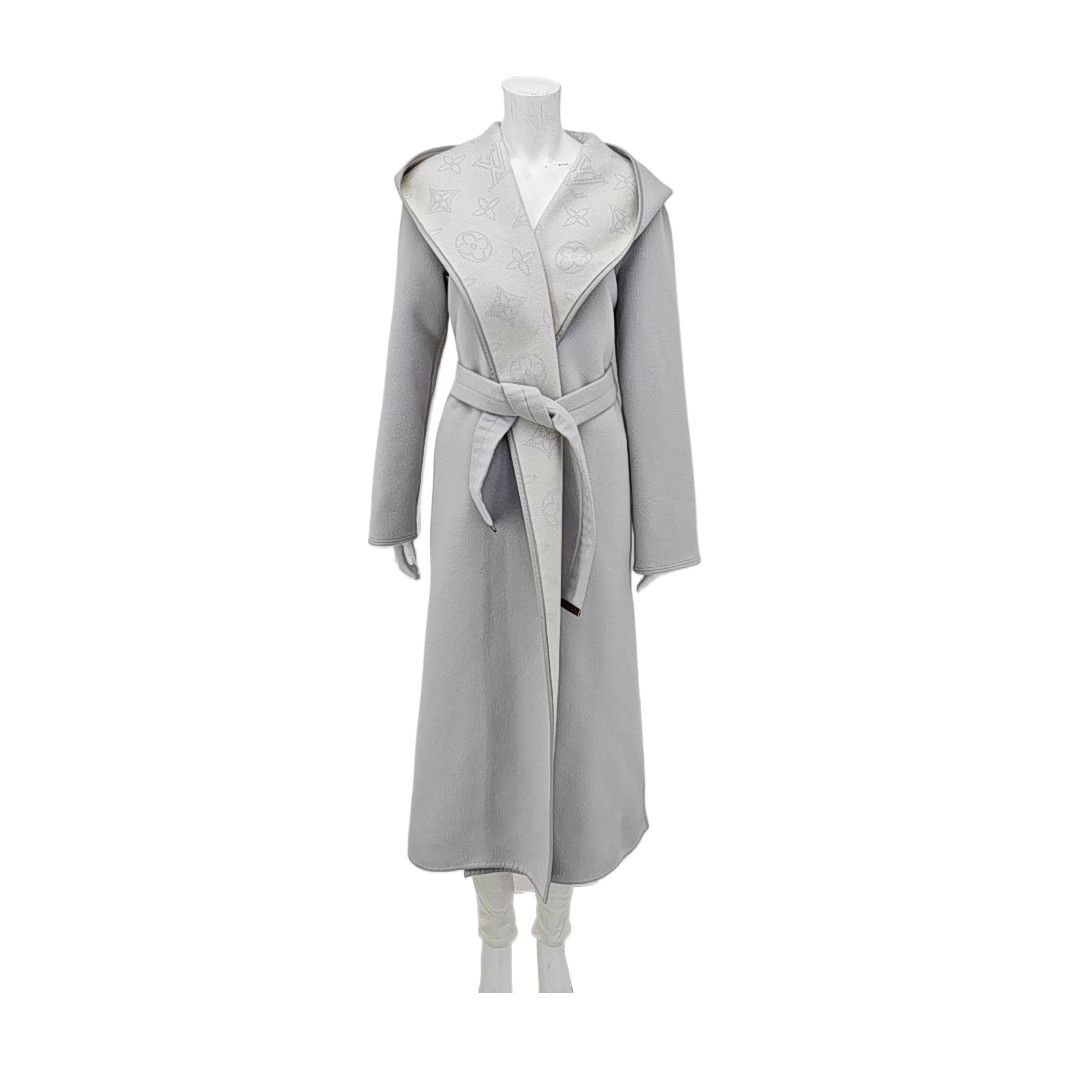 Louis Vuitton LOUIS VUITTON Monogram Hooded Wool Coat Size 36 Size XS / US 0-2 / IT 36-38 - 1 Thumbnail
