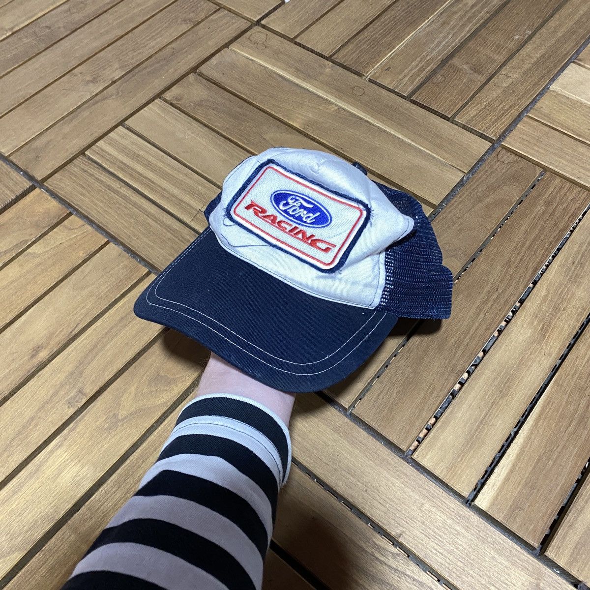 Vintage VINTAGE FORD RACING TRUCKER CAP Y2k Size ONE SIZE - 1 Thumbnail